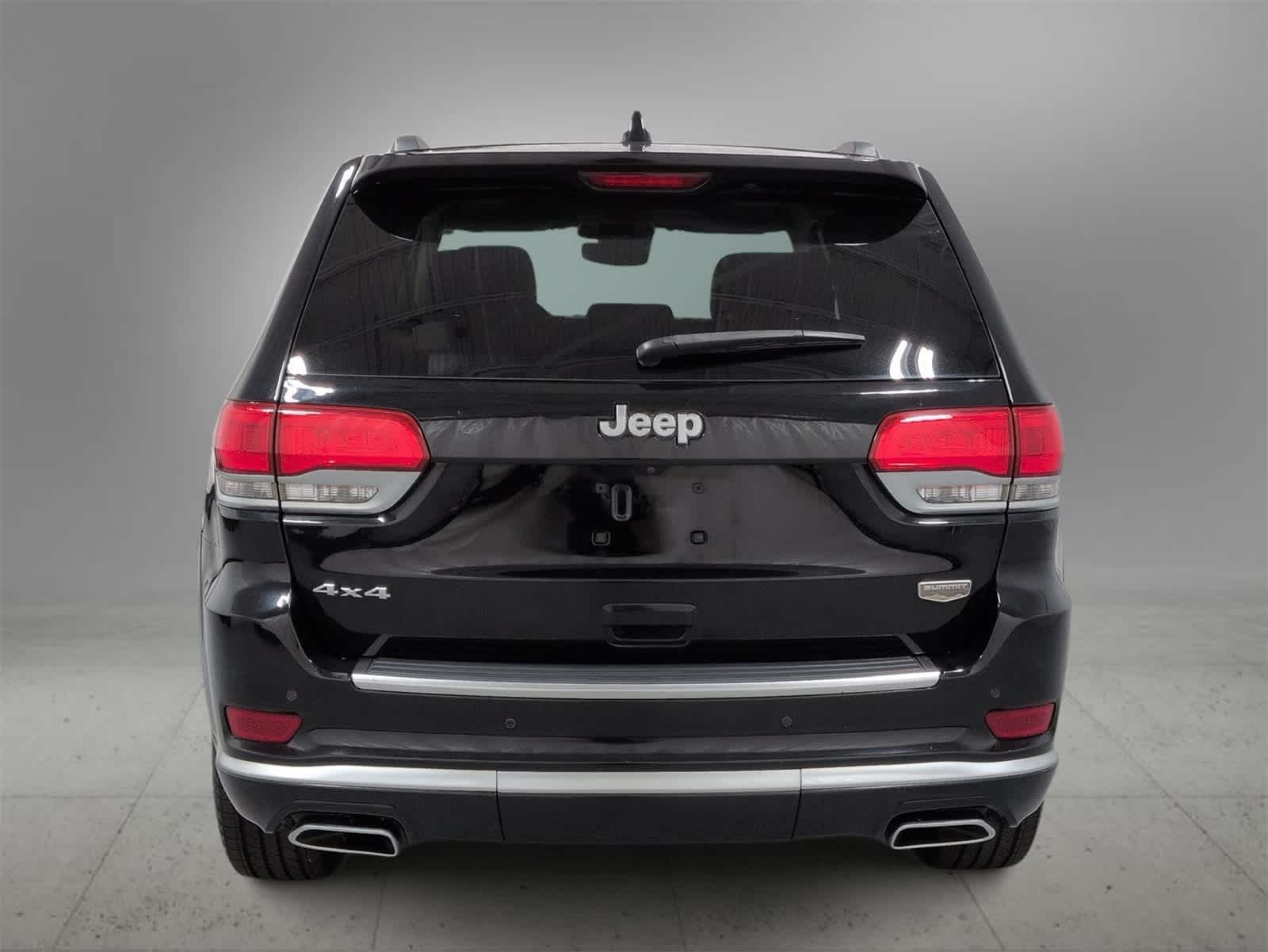 Thumbnail: 2017 Jeep Grand Cherokee - 7