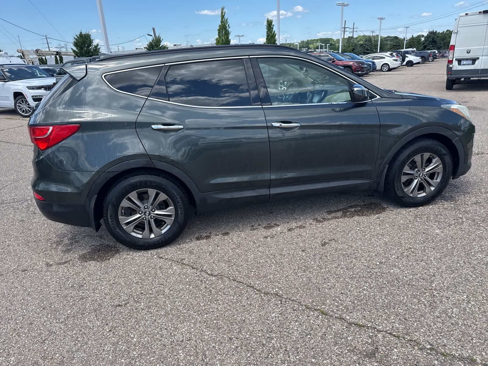 Thumbnail: 2014 Hyundai Santa Fe - 15