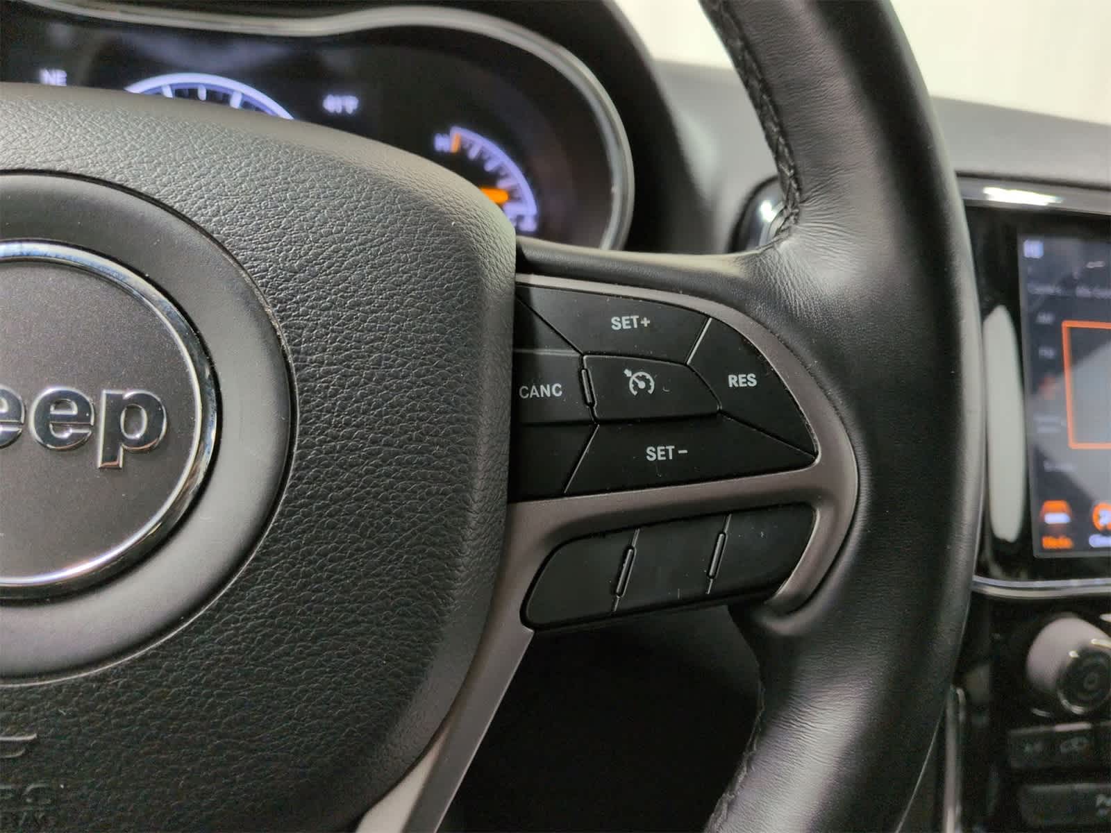 Thumbnail: 2020 Jeep Grand Cherokee - 27