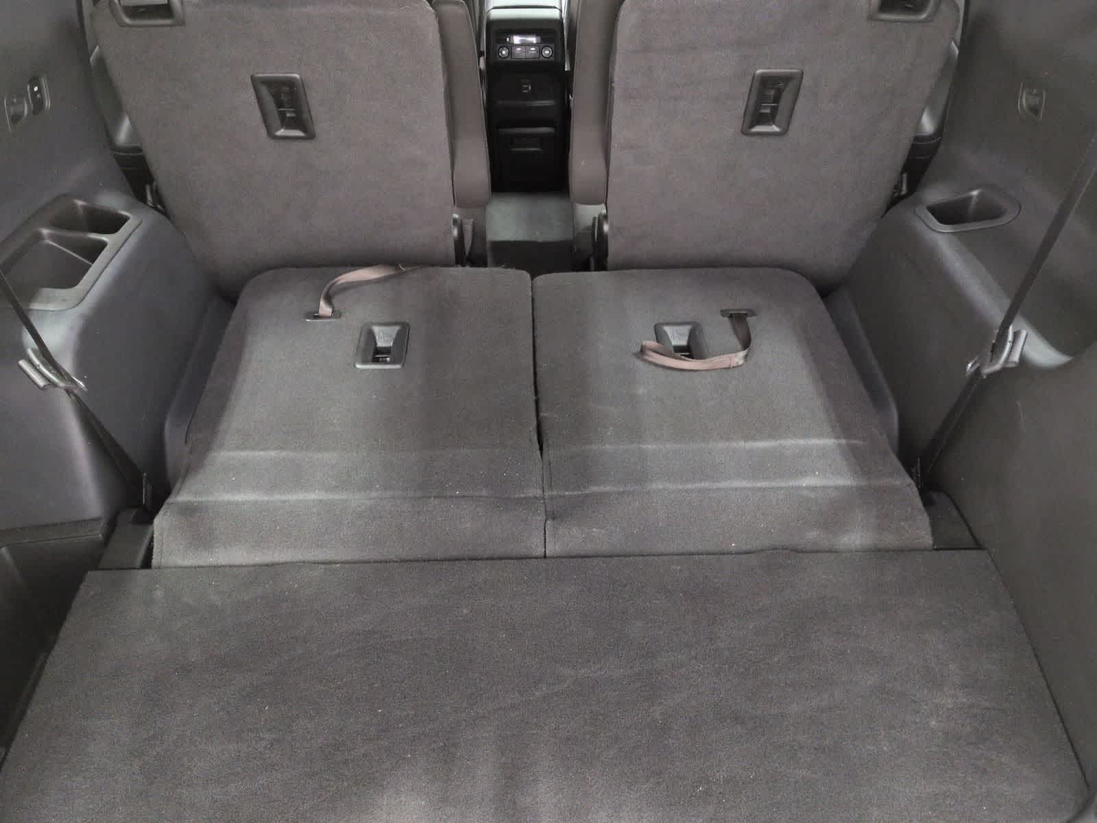 Thumbnail: 2019 GMC Acadia - 32