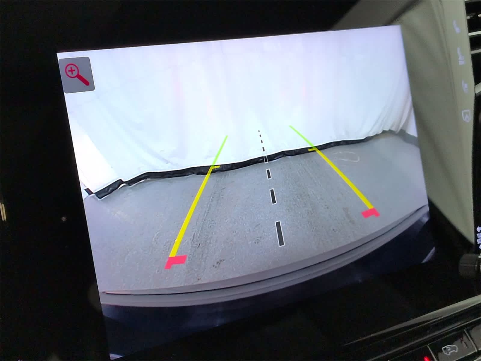 Thumbnail: 2022 Jeep Wagoneer - 32