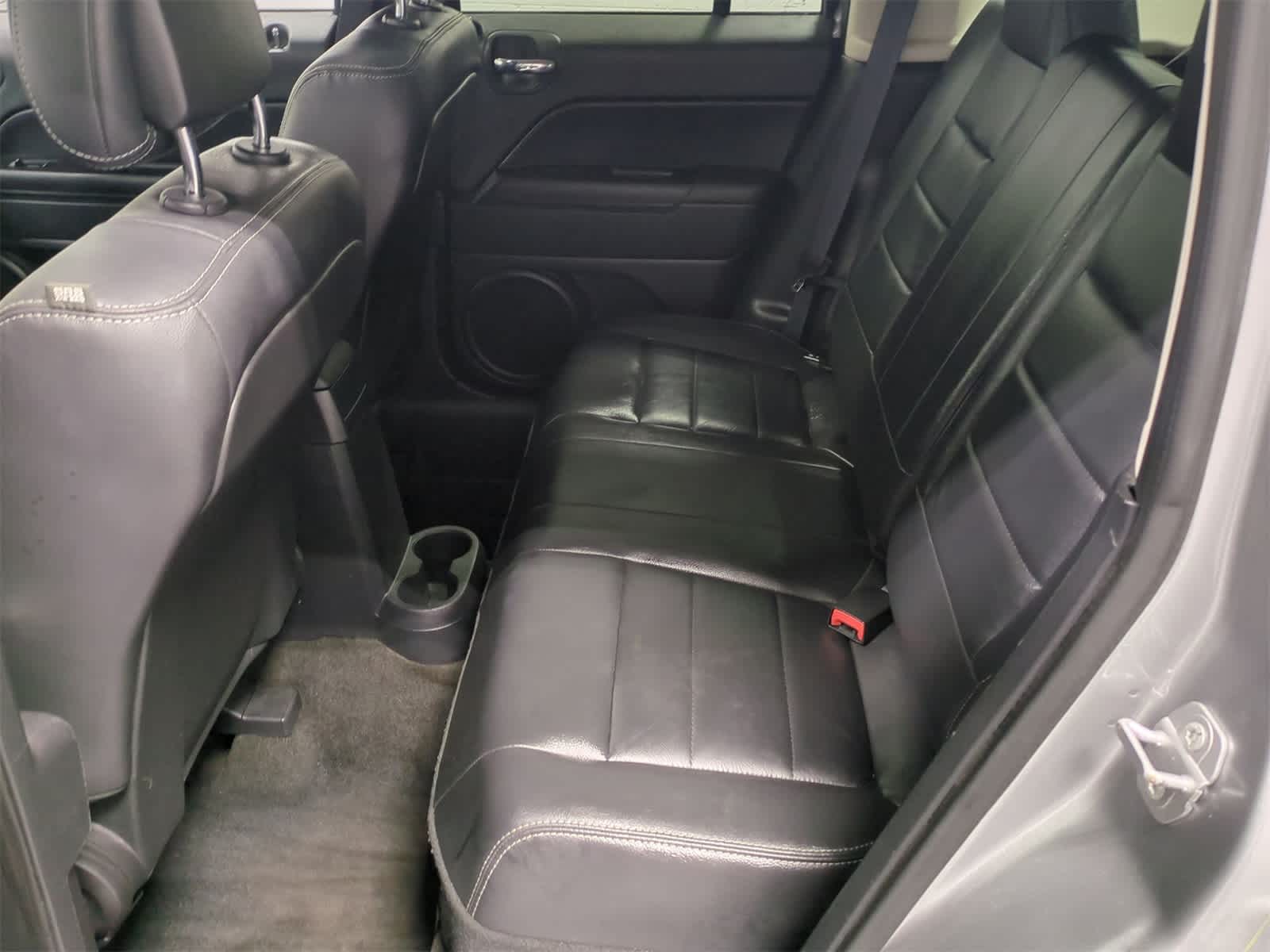 Thumbnail: 2015 Jeep Patriot - 20