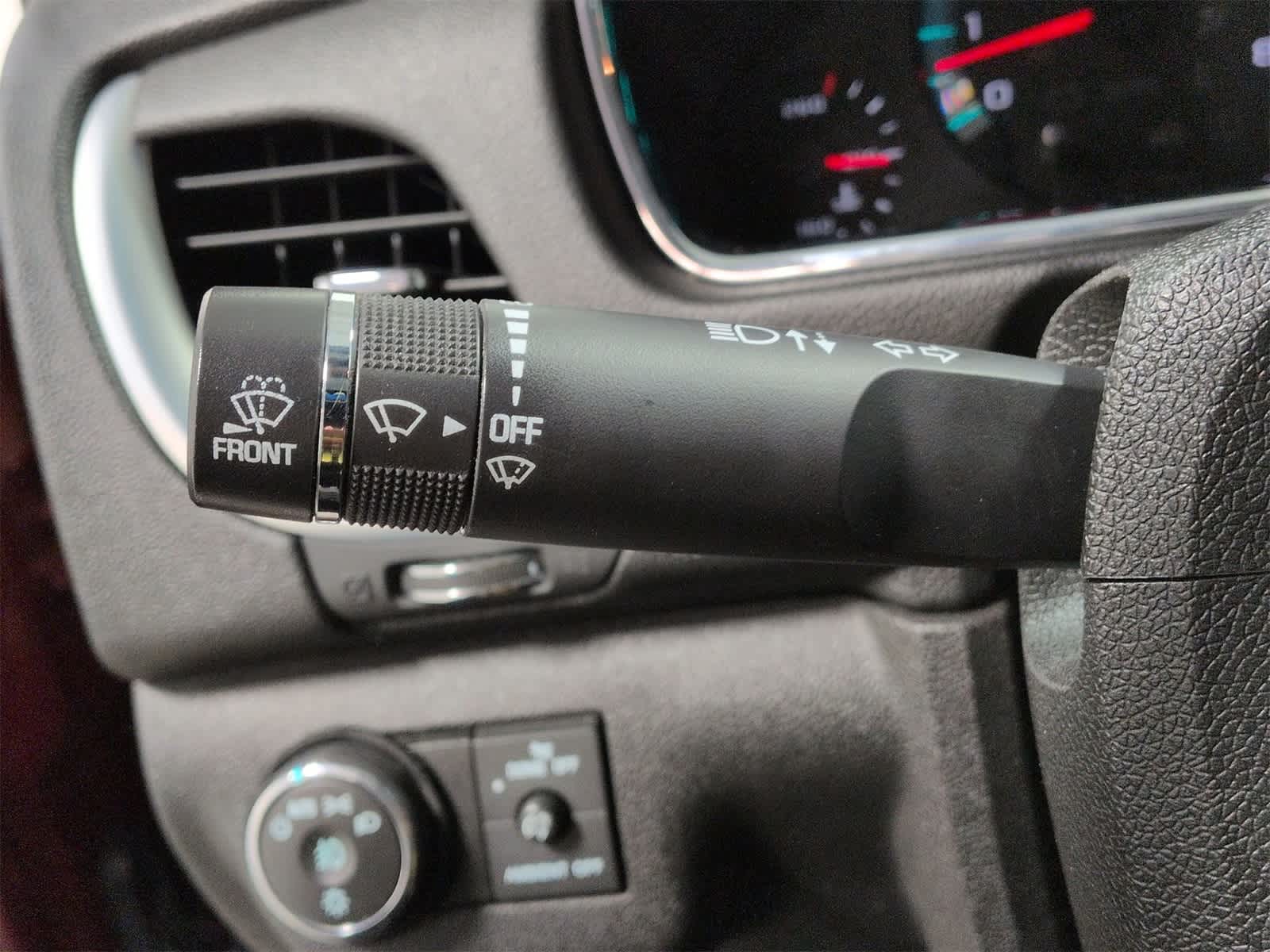 Thumbnail: 2016 Chevrolet Traverse - 26