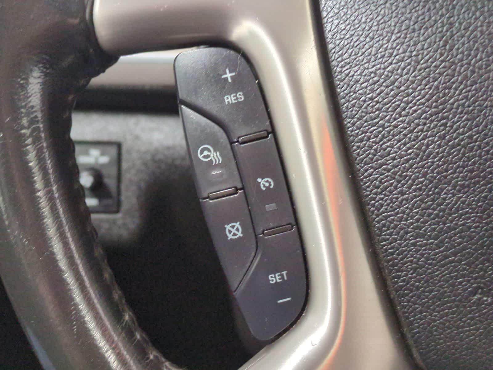 Thumbnail: 2016 GMC Acadia - 25