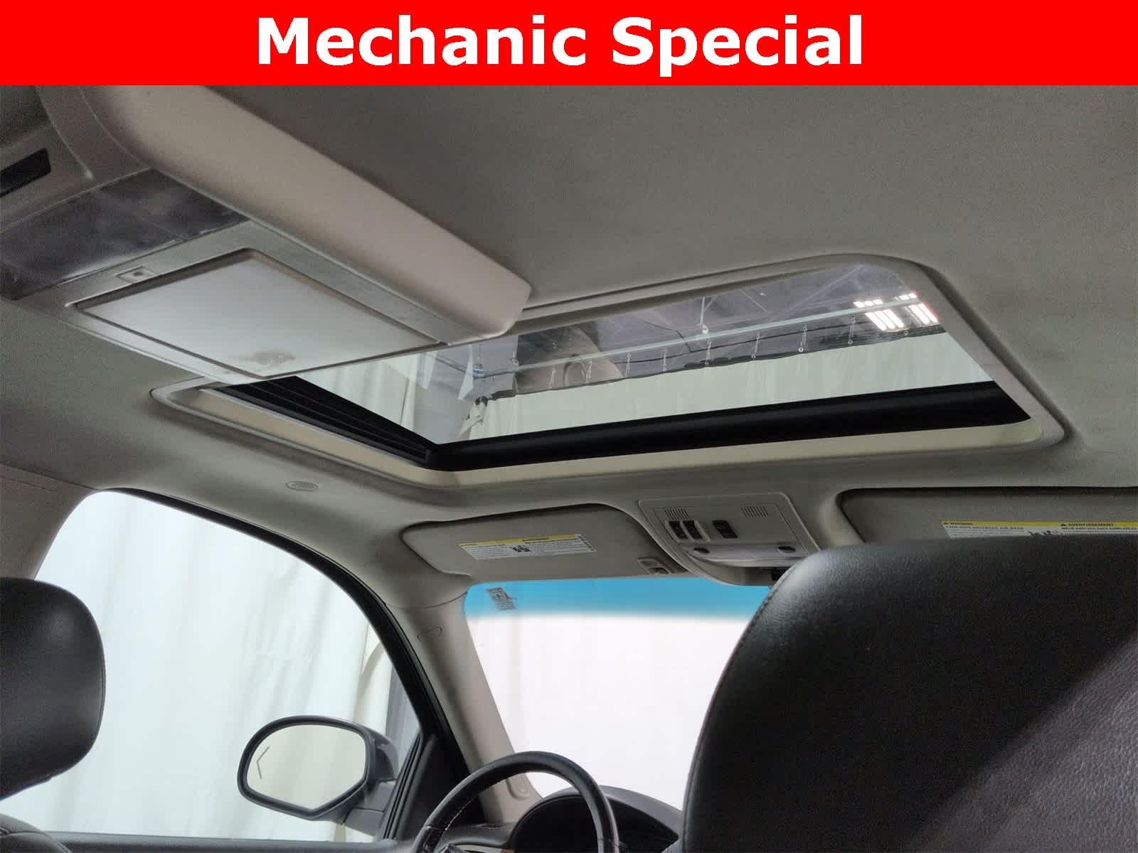 Thumbnail: 2011 Chevrolet Suburban - 22