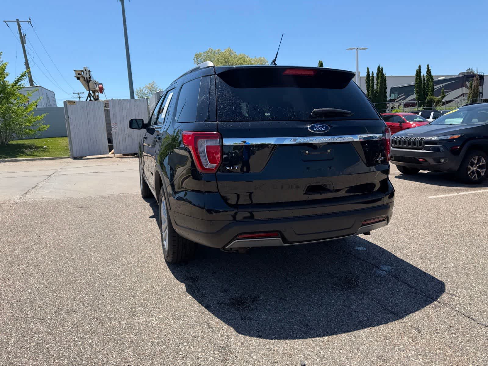 Thumbnail: 2019 Ford Explorer - 17