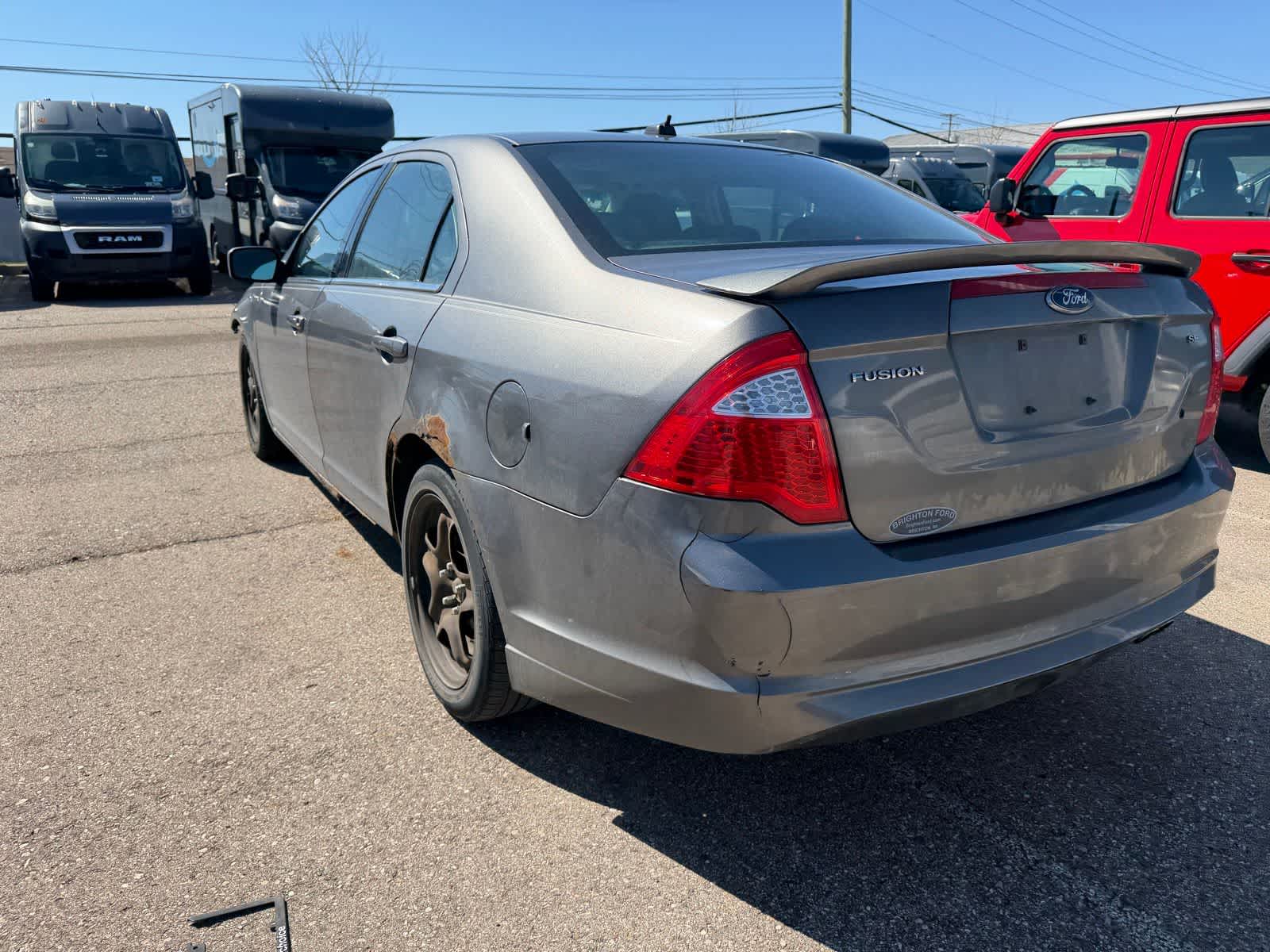 Thumbnail: 2010 Ford Fusion - 21