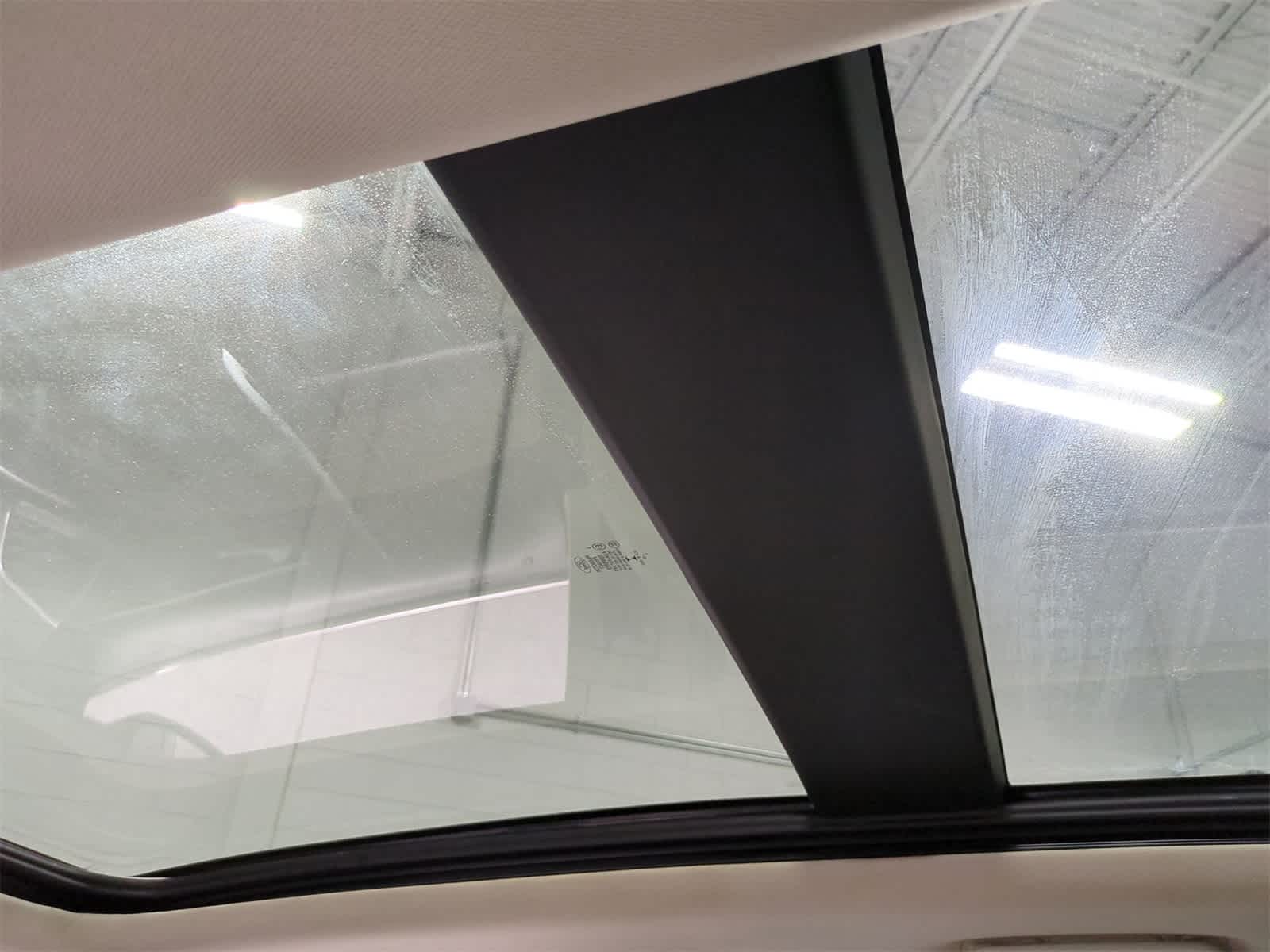 Thumbnail: 2020 Ford Edge - 20