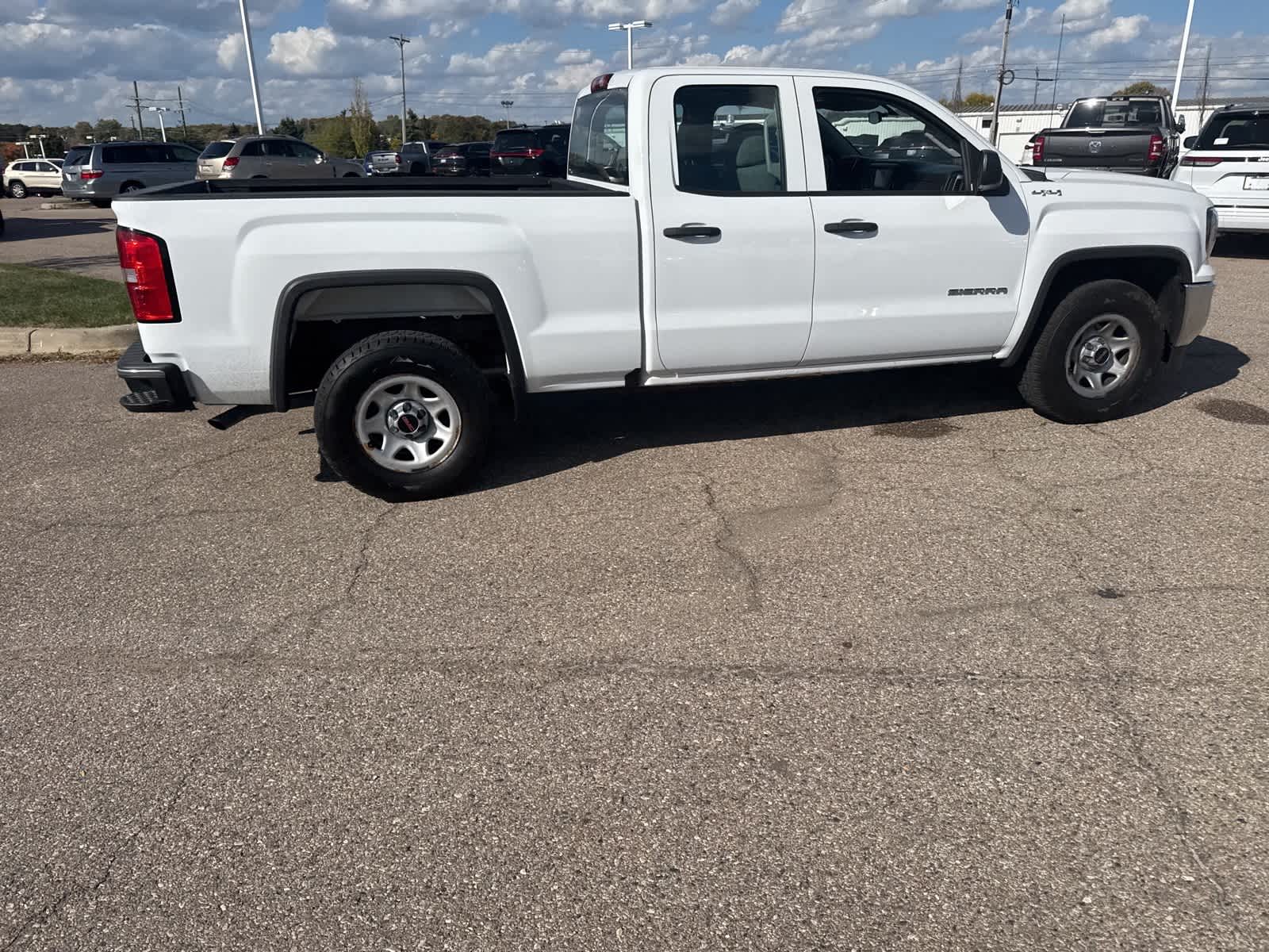 Thumbnail: 2018 GMC Sierra 1500 - 16