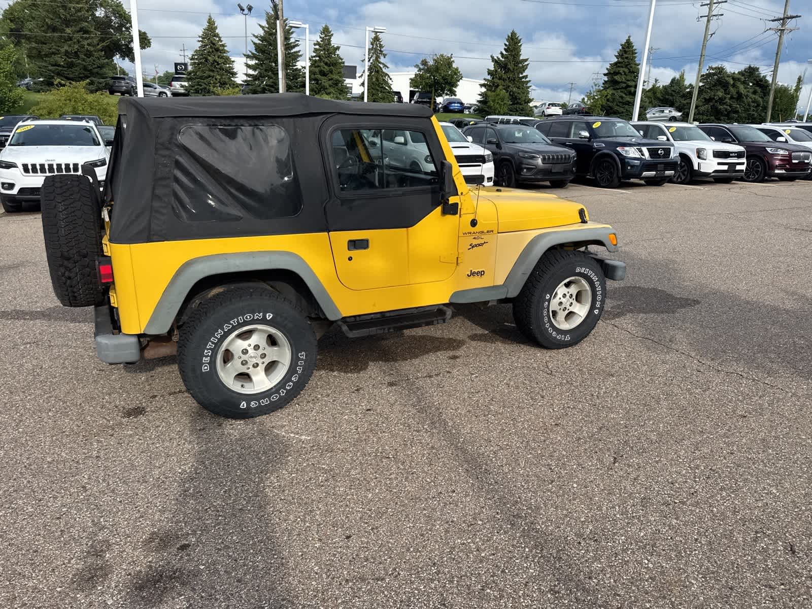 Thumbnail: 2000 Jeep Wrangler - 13