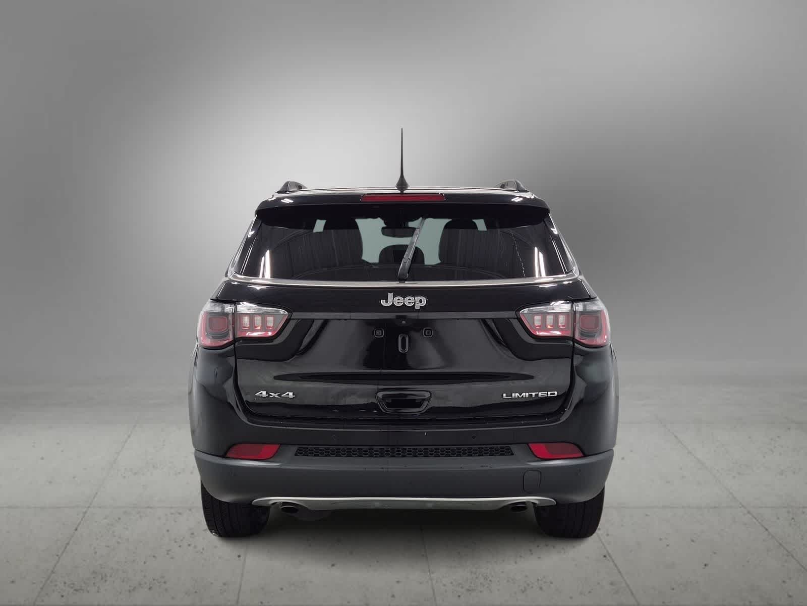 Thumbnail: 2023 Jeep Compass - 7
