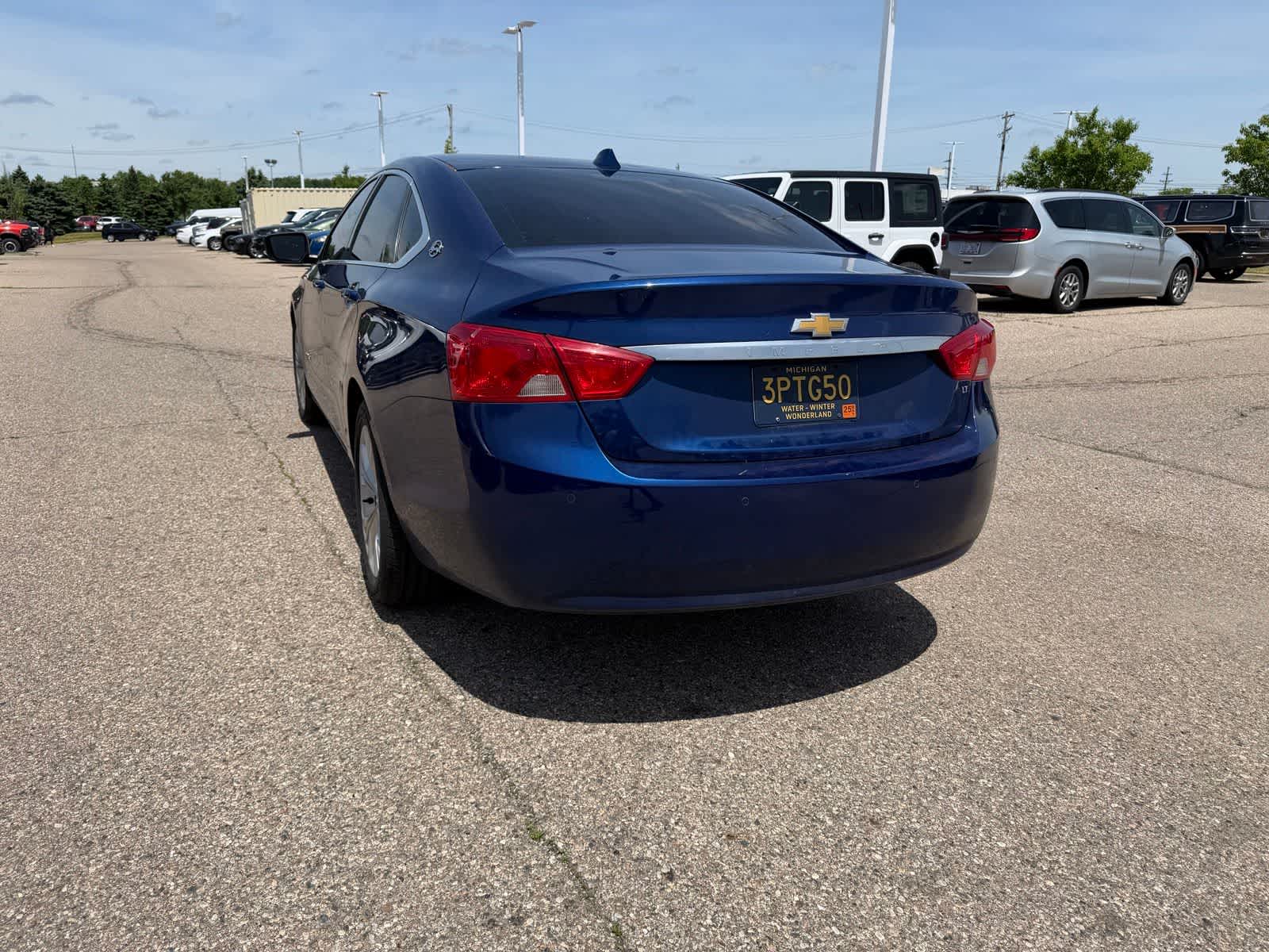 Thumbnail: 2014 Chevrolet Impala - 25