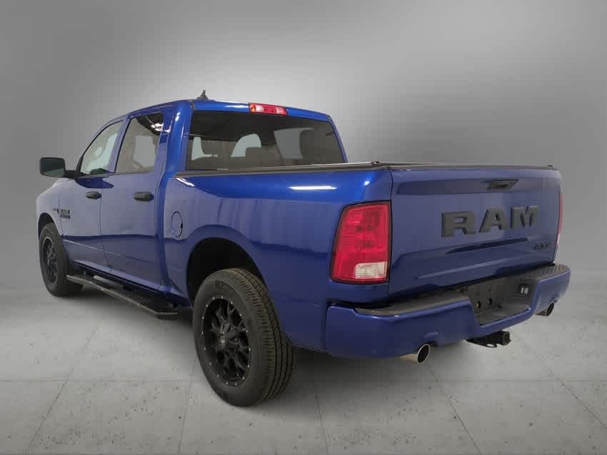 2019 RAM 1500 Classic Express 6