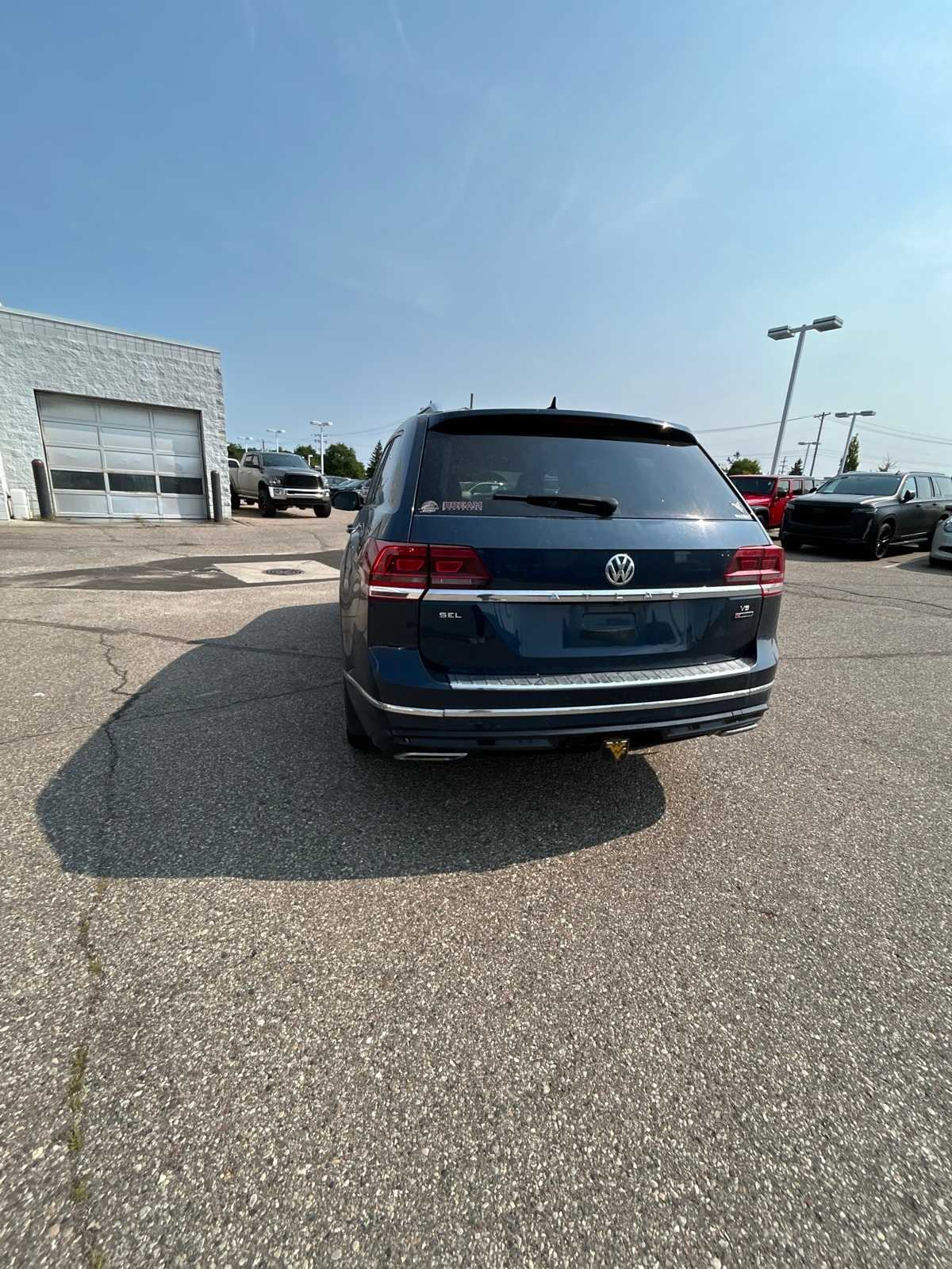 Thumbnail: 2018 Volkswagen Atlas - 23