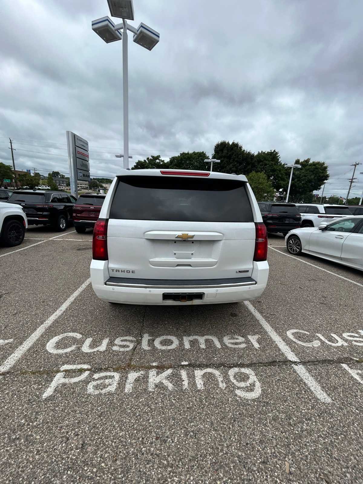 Thumbnail: 2018 Chevrolet Tahoe - 21