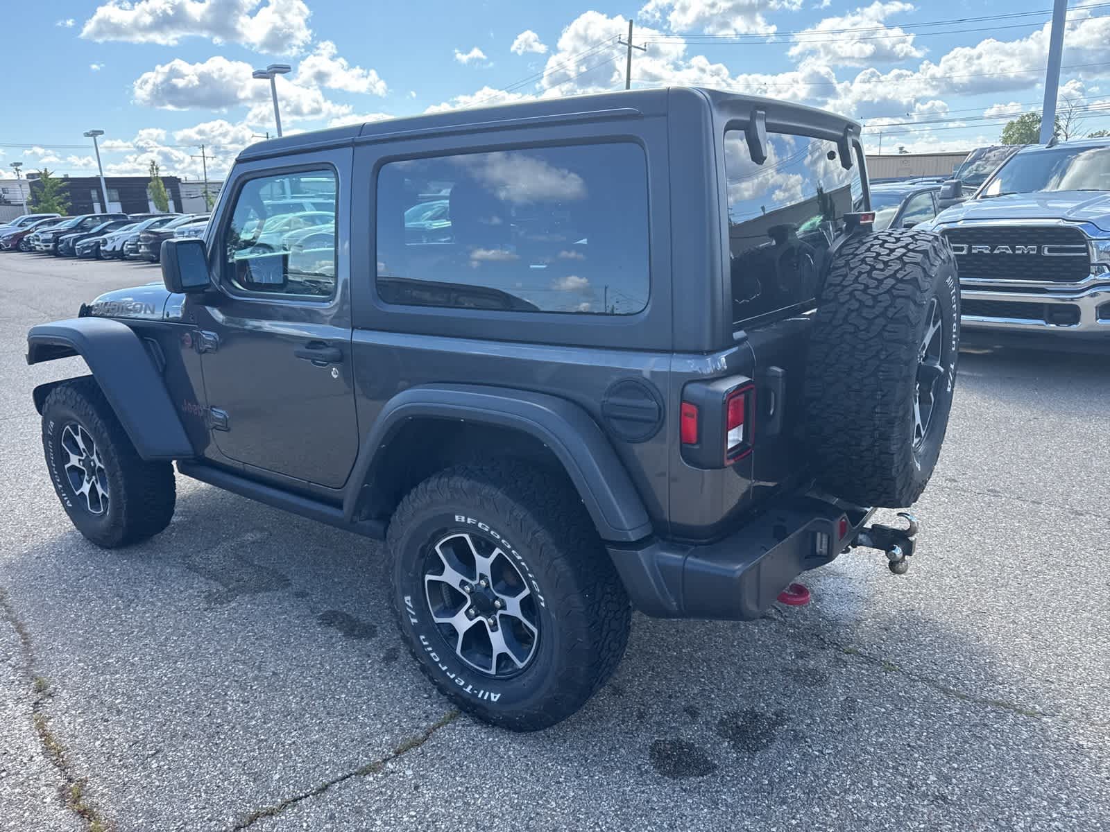 Thumbnail: 2021 Jeep Wrangler - 23