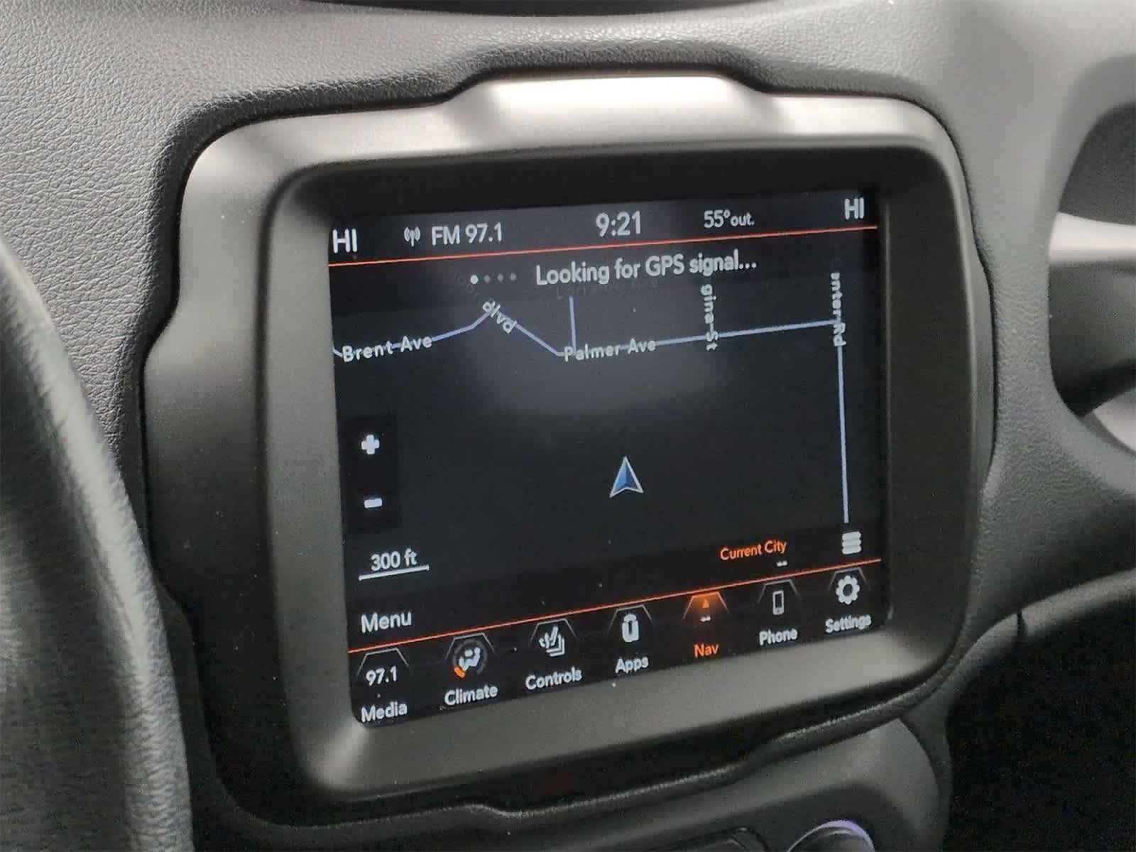 Thumbnail: 2021 Jeep Renegade - 29