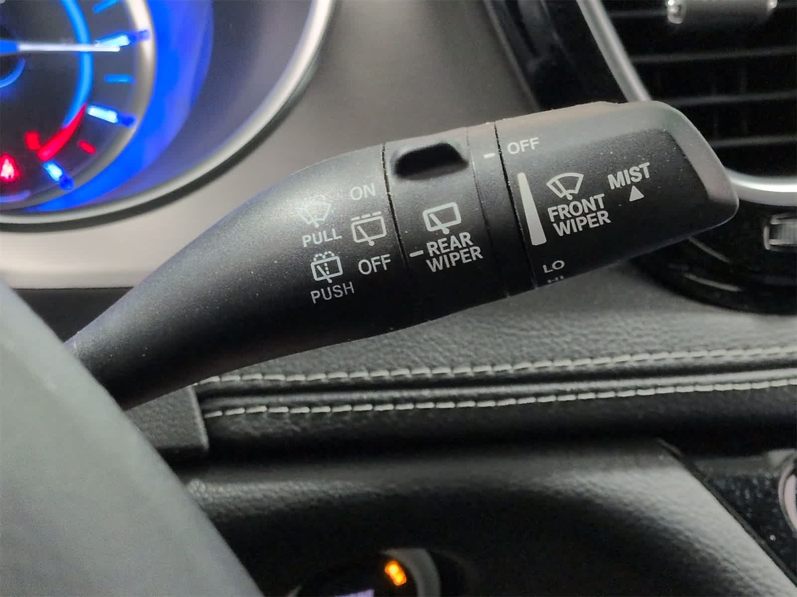 Thumbnail: 2022 Chrysler Pacifica - 28