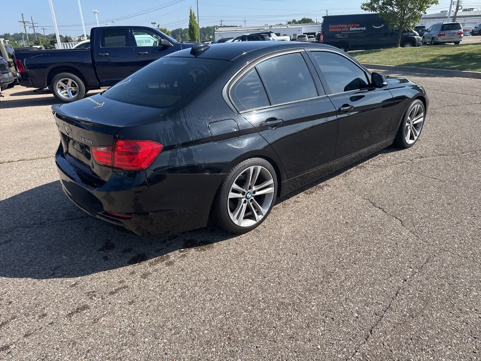 Thumbnail: 2015 BMW 3 Series - 16