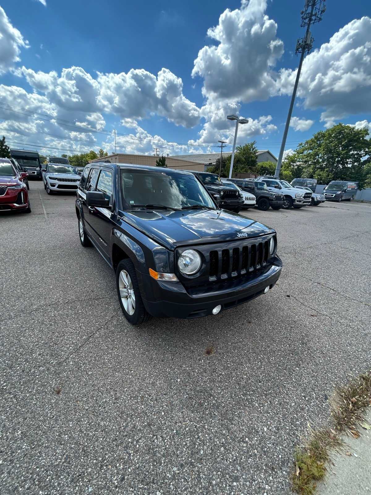 Thumbnail: 2014 Jeep Patriot - 5