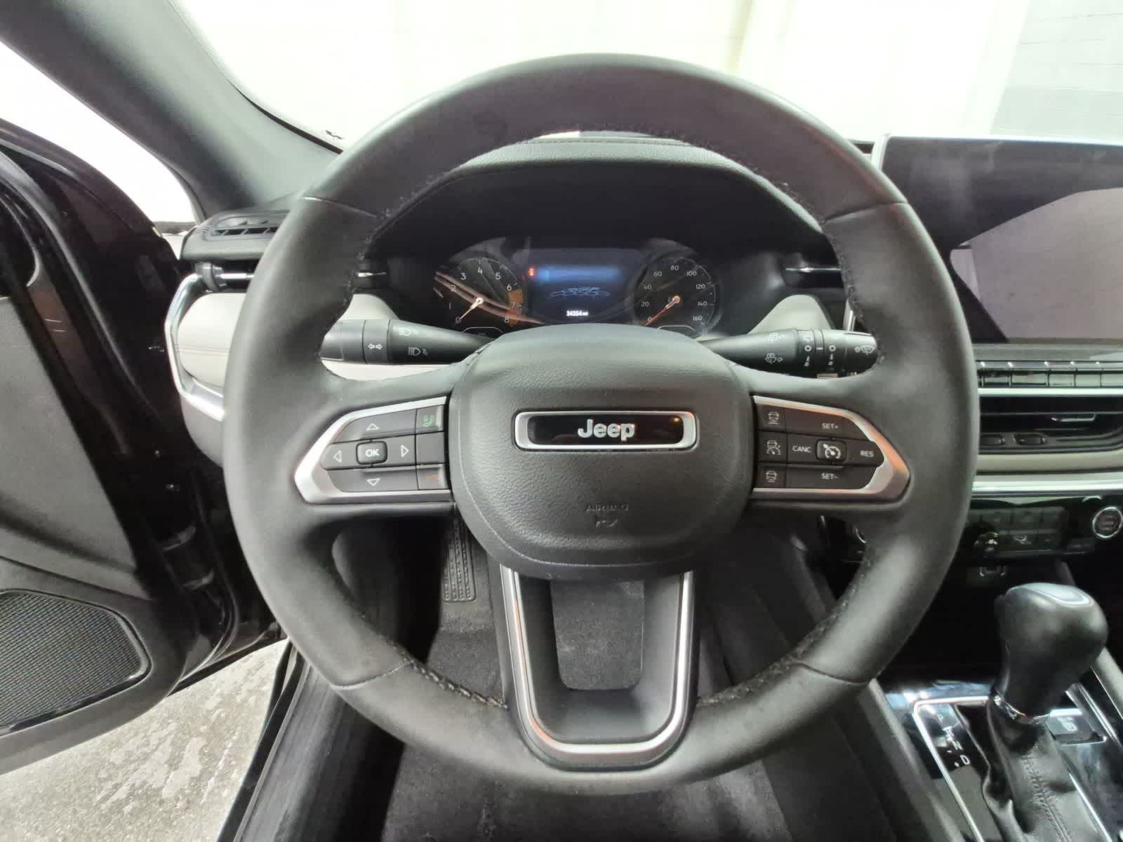 Thumbnail: 2023 Jeep Compass - 23