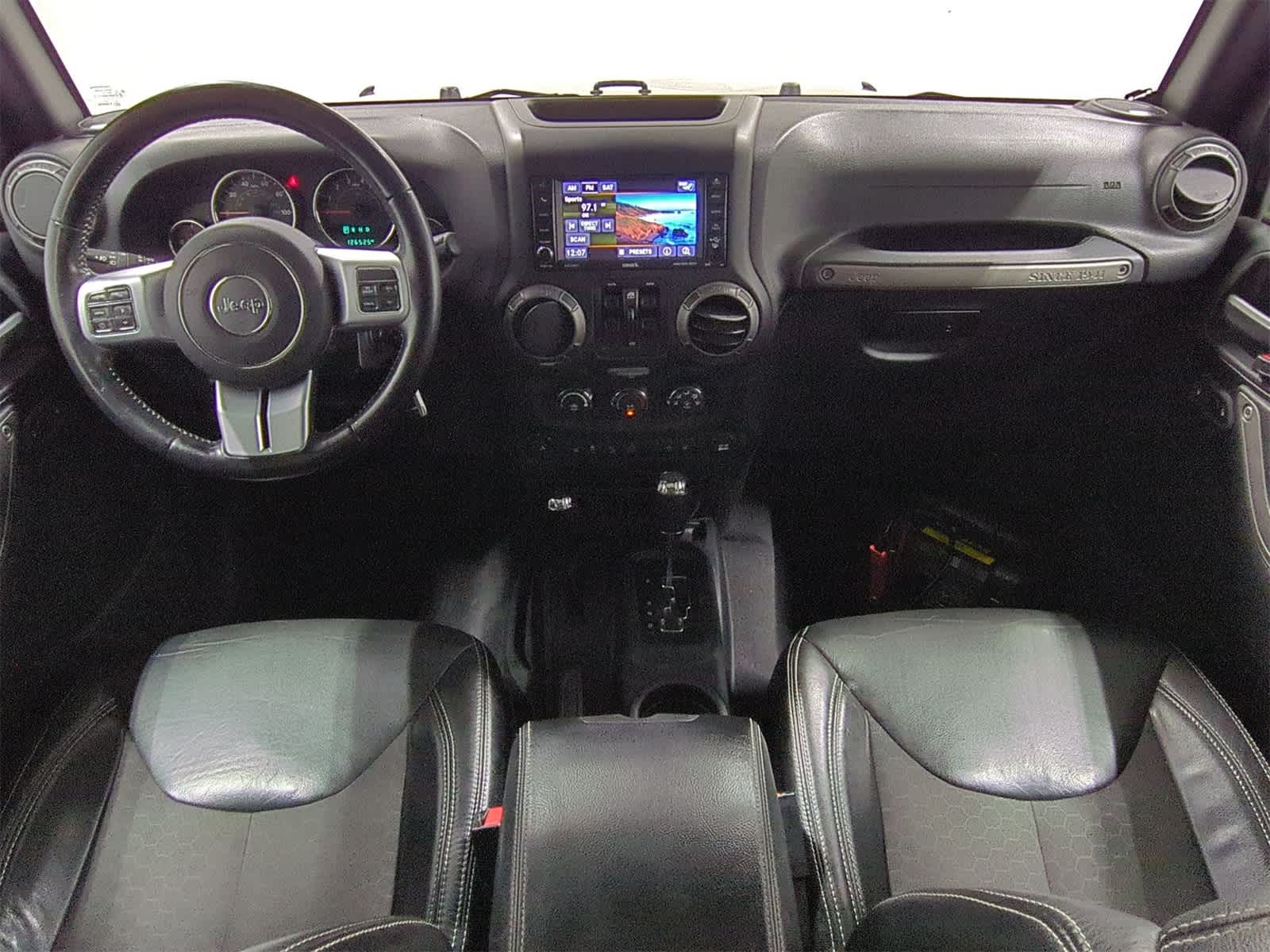 Thumbnail: 2018 Jeep Wrangler - 15