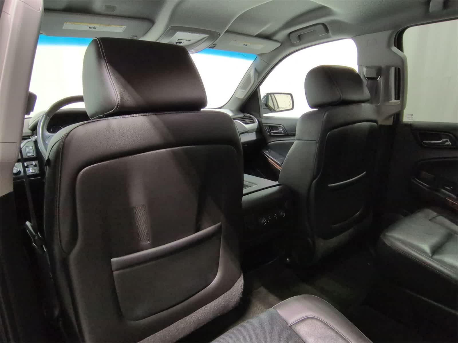 Thumbnail: 2016 Chevrolet Tahoe - 19