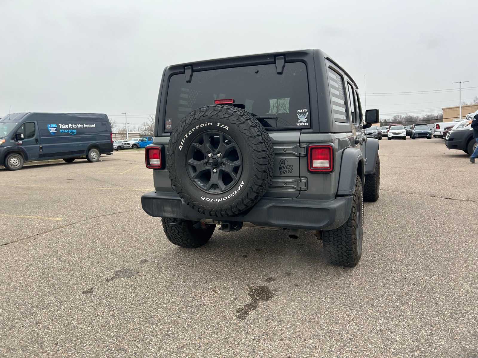 Thumbnail: 2020 Jeep Wrangler - 17