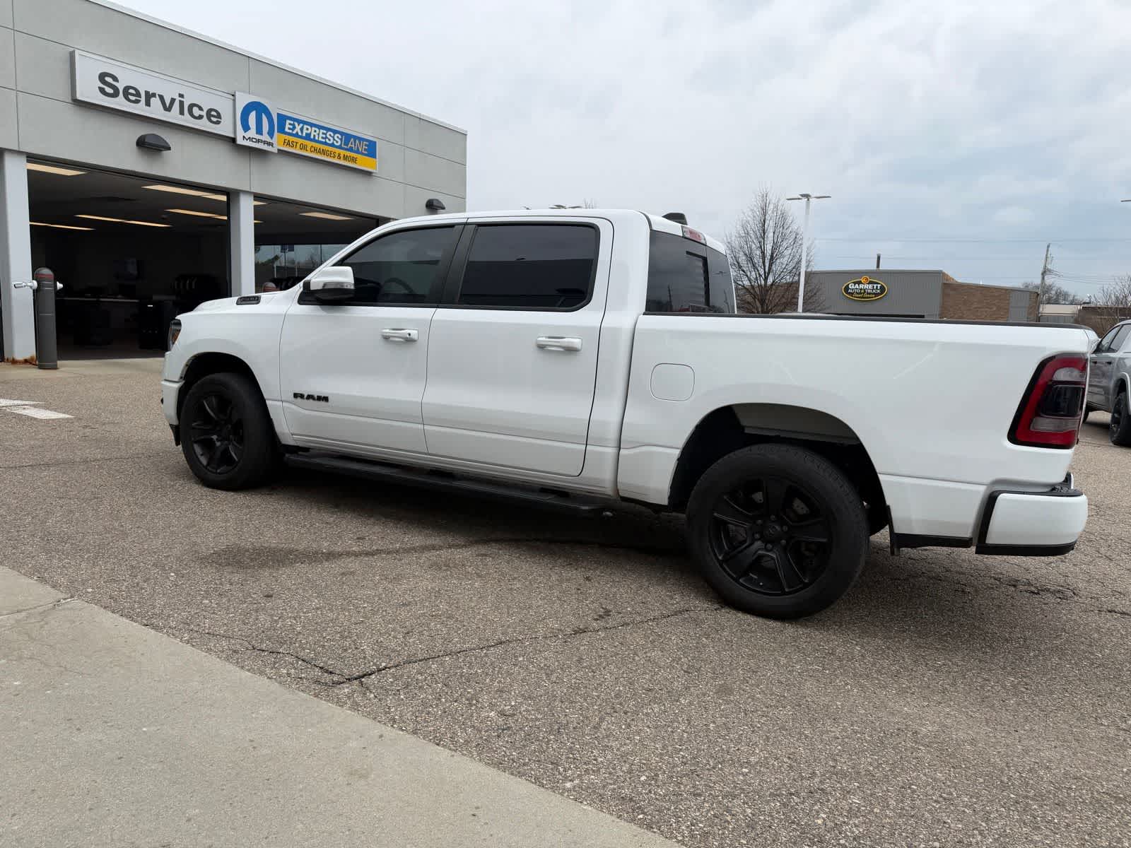 Thumbnail: 2020 RAM 1500 - 25