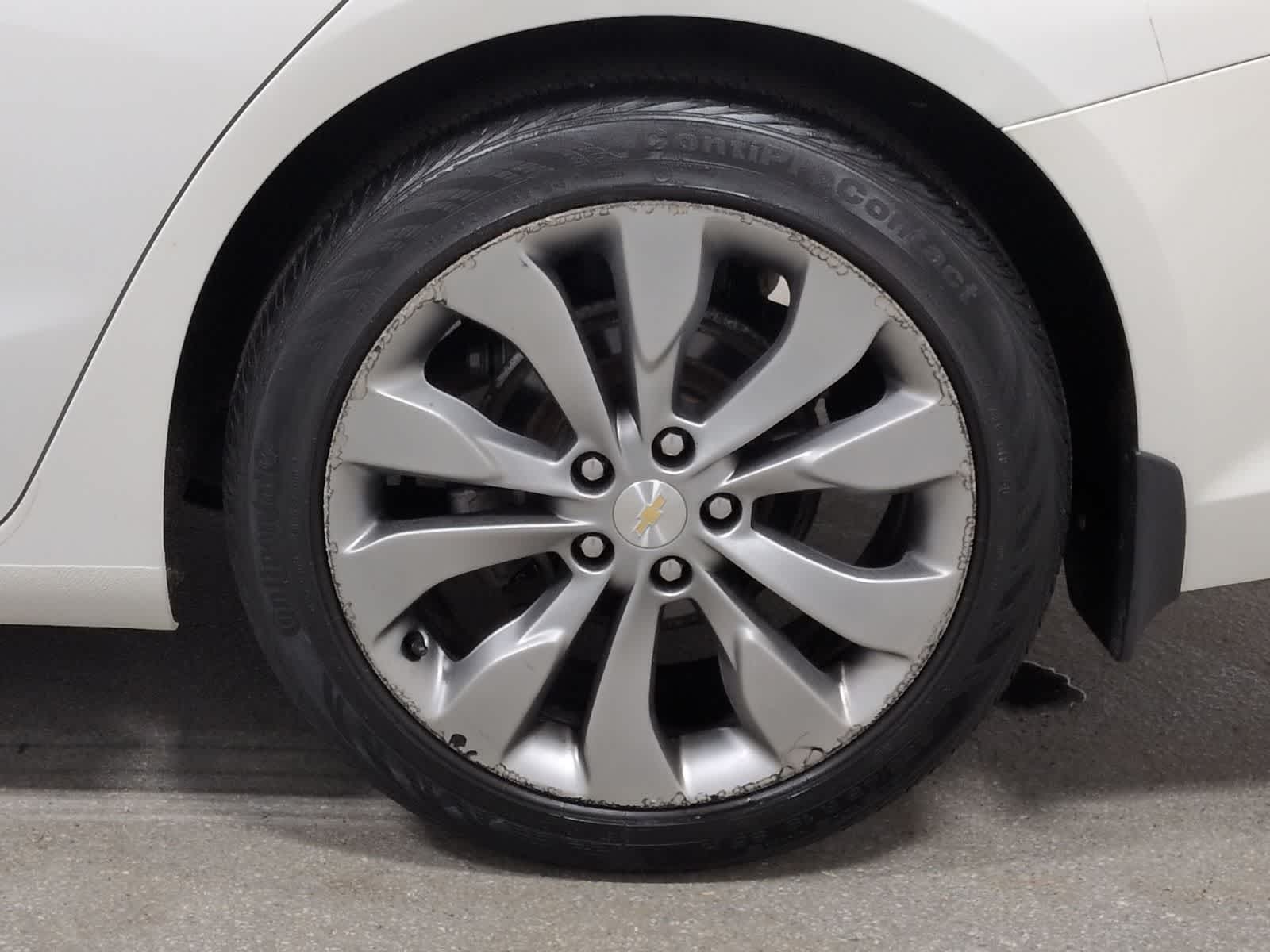 Thumbnail: 2018 Chevrolet Malibu - 14