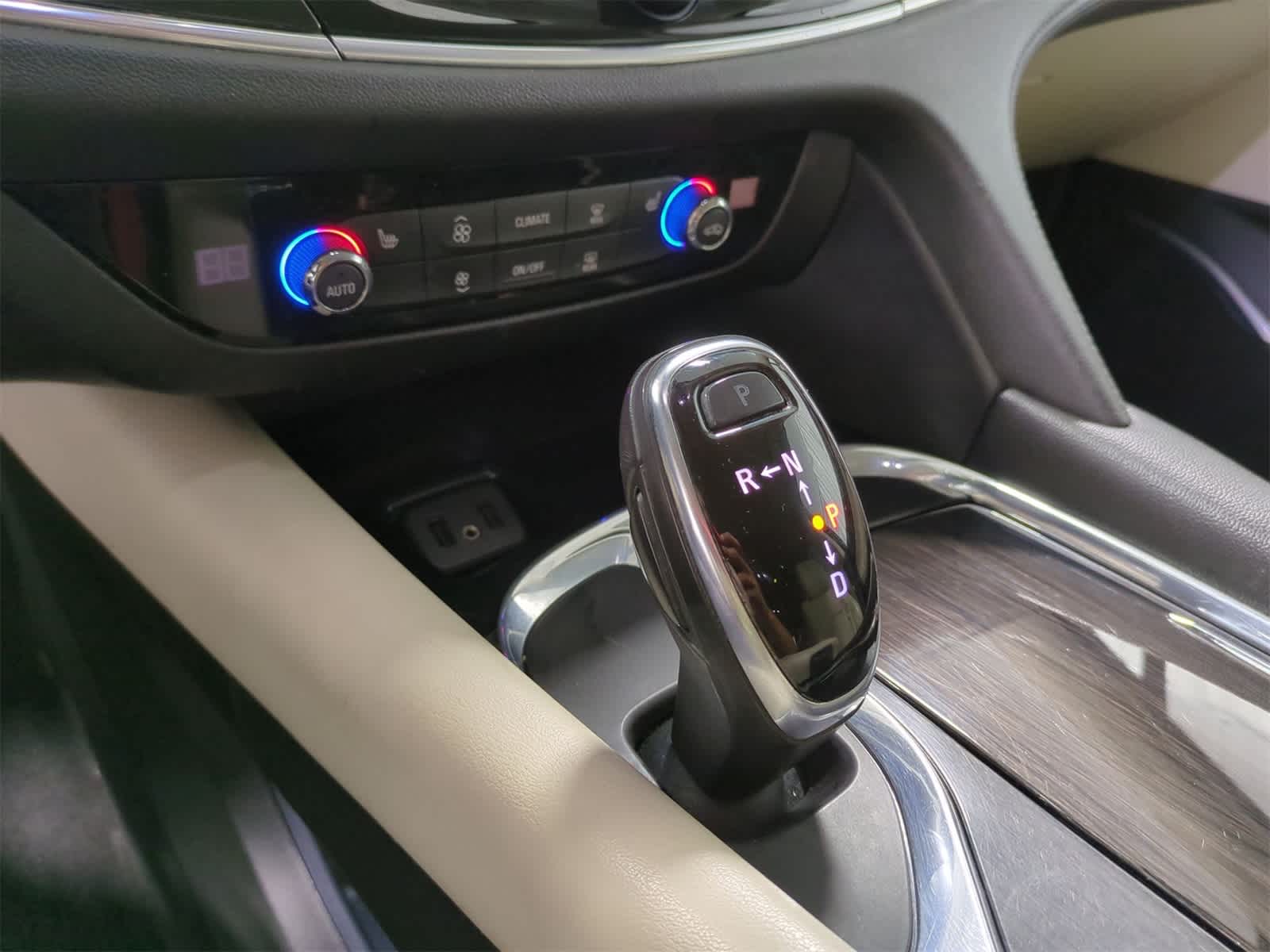 Thumbnail: 2019 Buick Enclave - 31