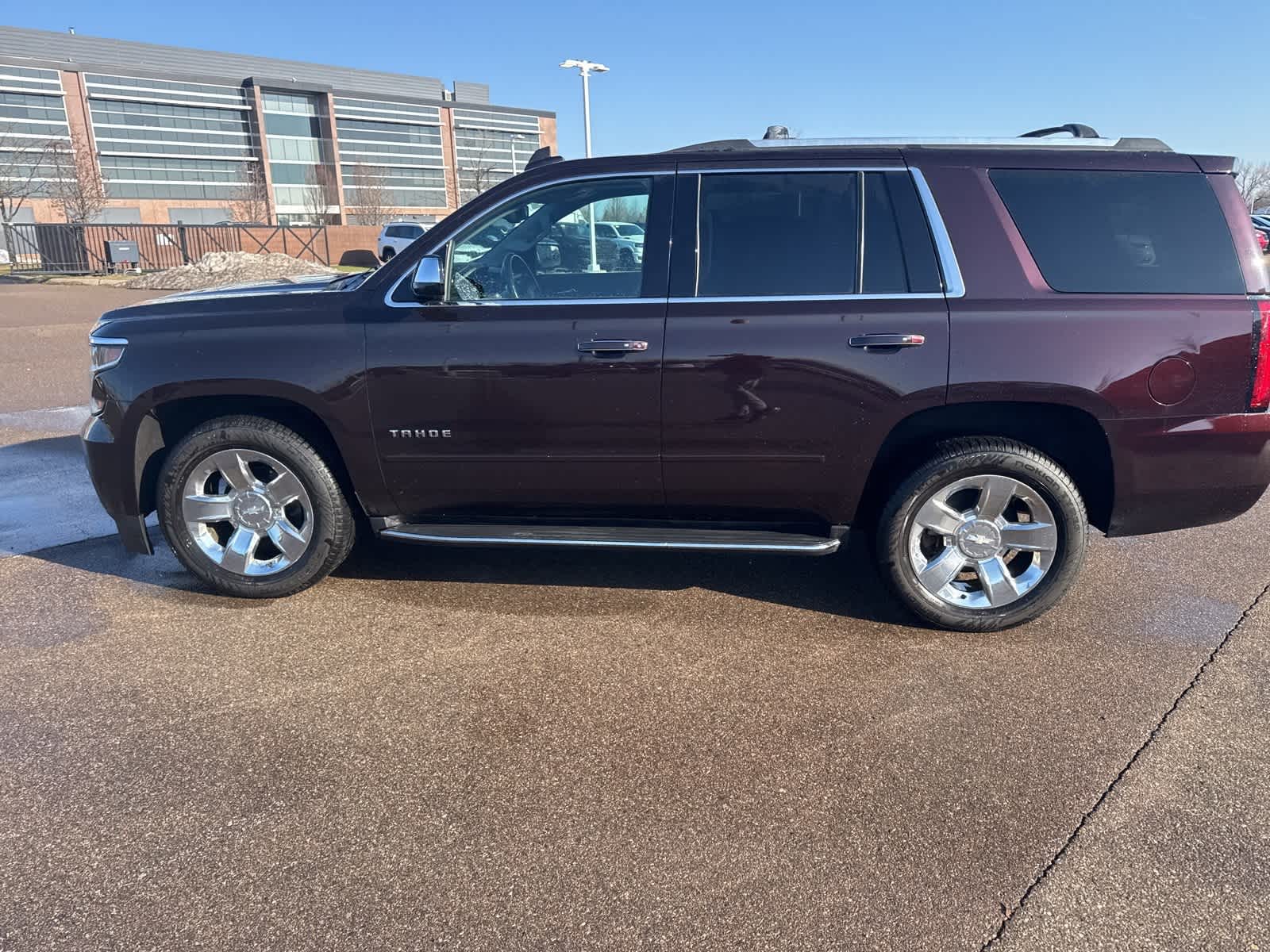 Thumbnail: 2020 Chevrolet Tahoe - 18