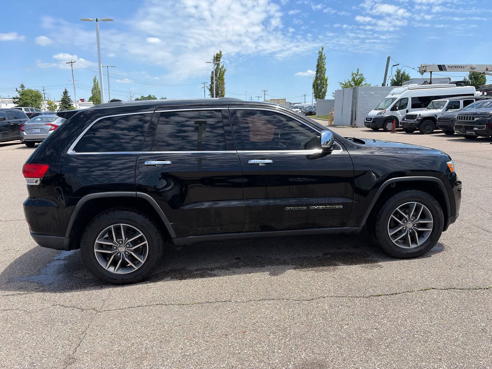 Thumbnail: 2018 Jeep Grand Cherokee - 4