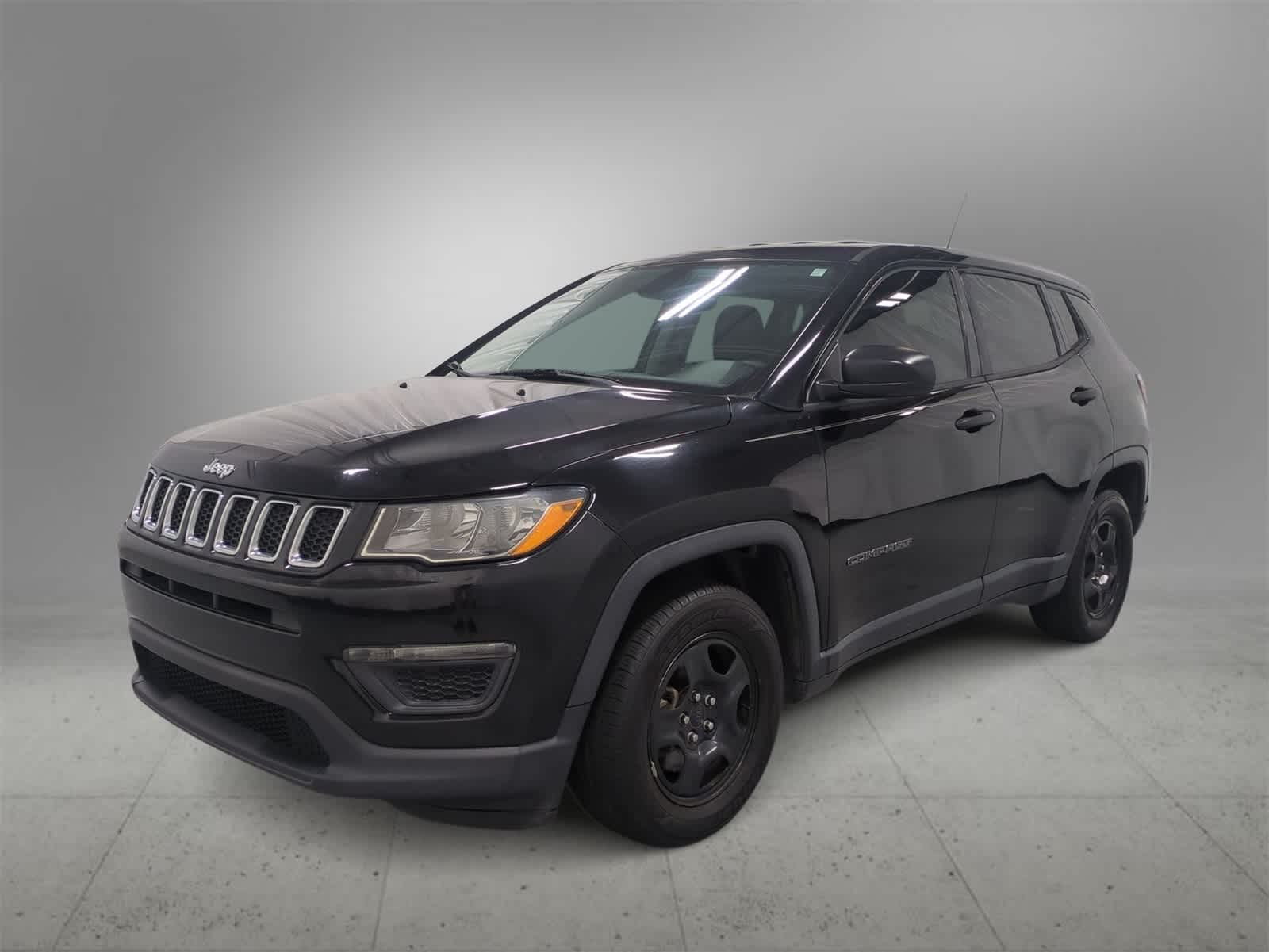 Thumbnail: 2018 Jeep Compass - 4