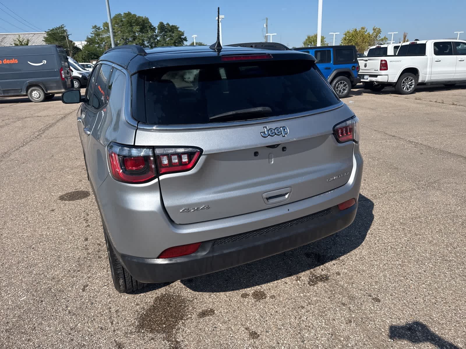 Thumbnail: 2022 Jeep Compass - 21