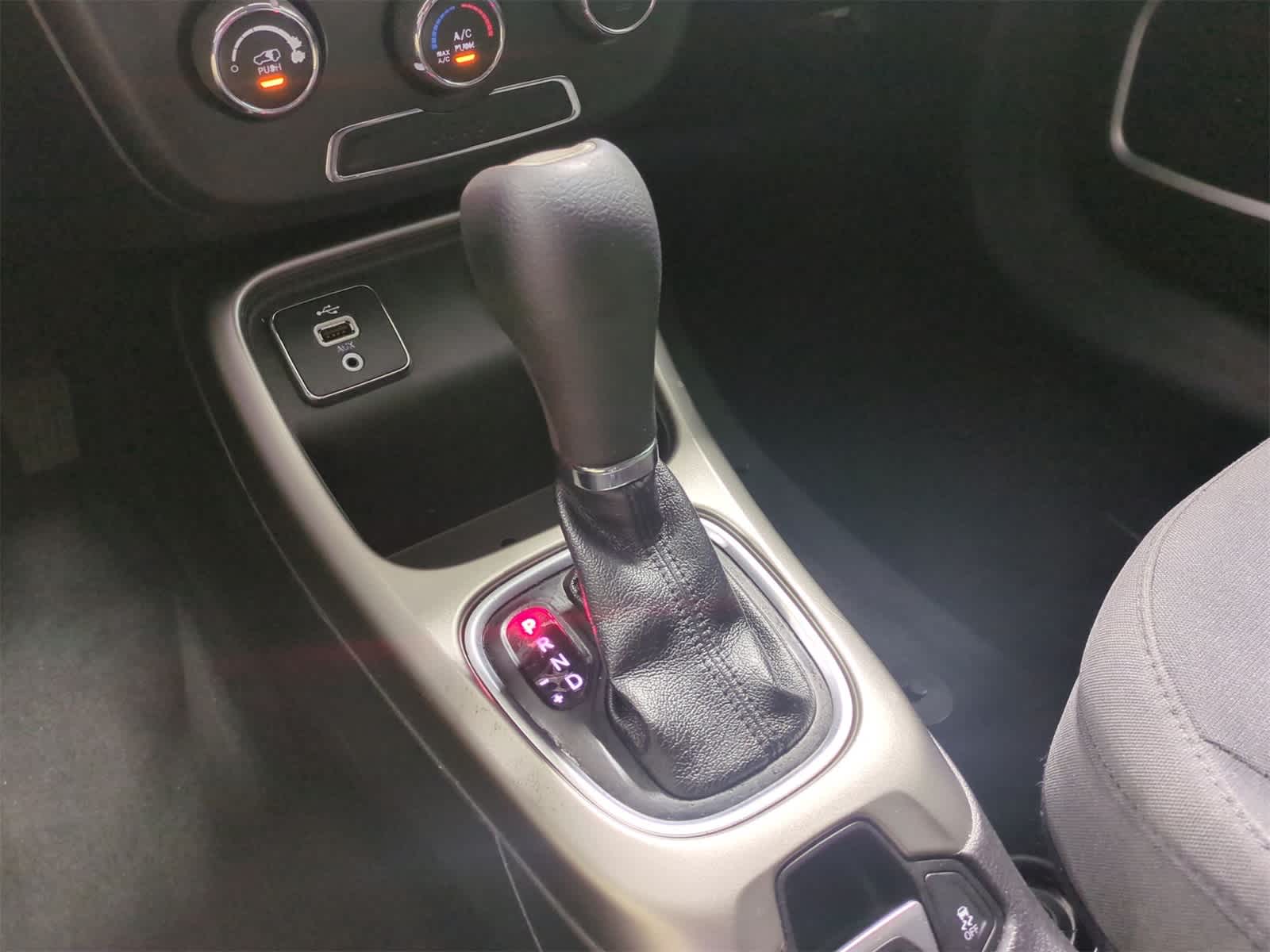 Thumbnail: 2018 Jeep Compass - 30
