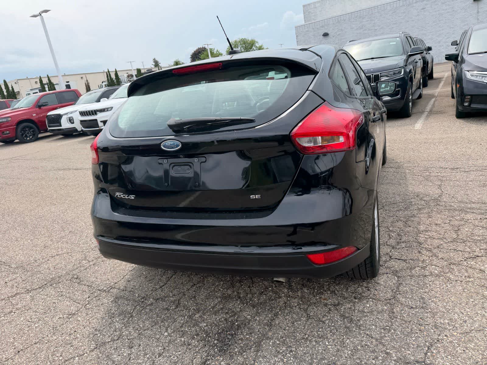 Thumbnail: 2018 Ford Focus - 19
