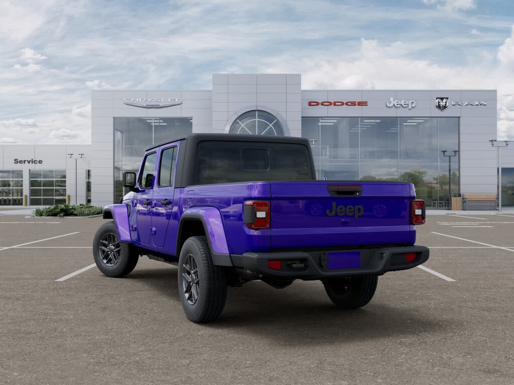 New 2026 Jeep Gladiator Sport S Pickup