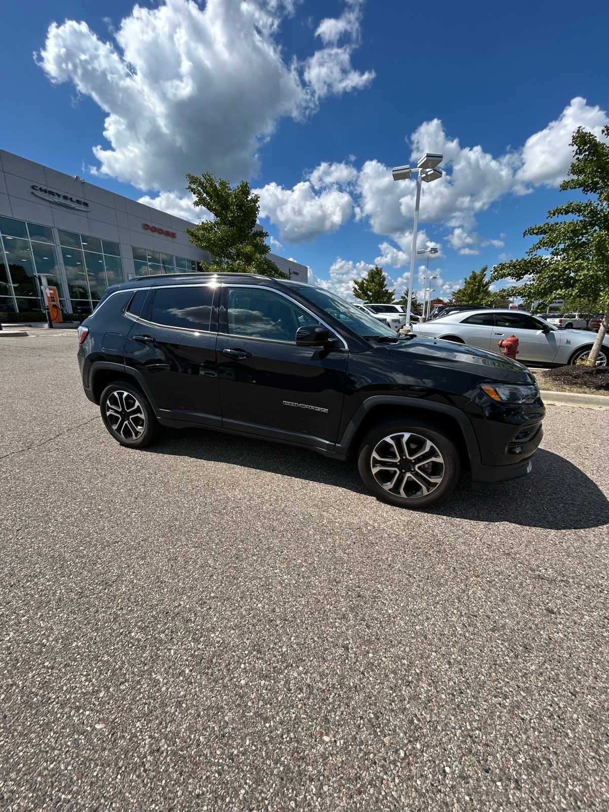 Thumbnail: 2022 Jeep Compass - 12