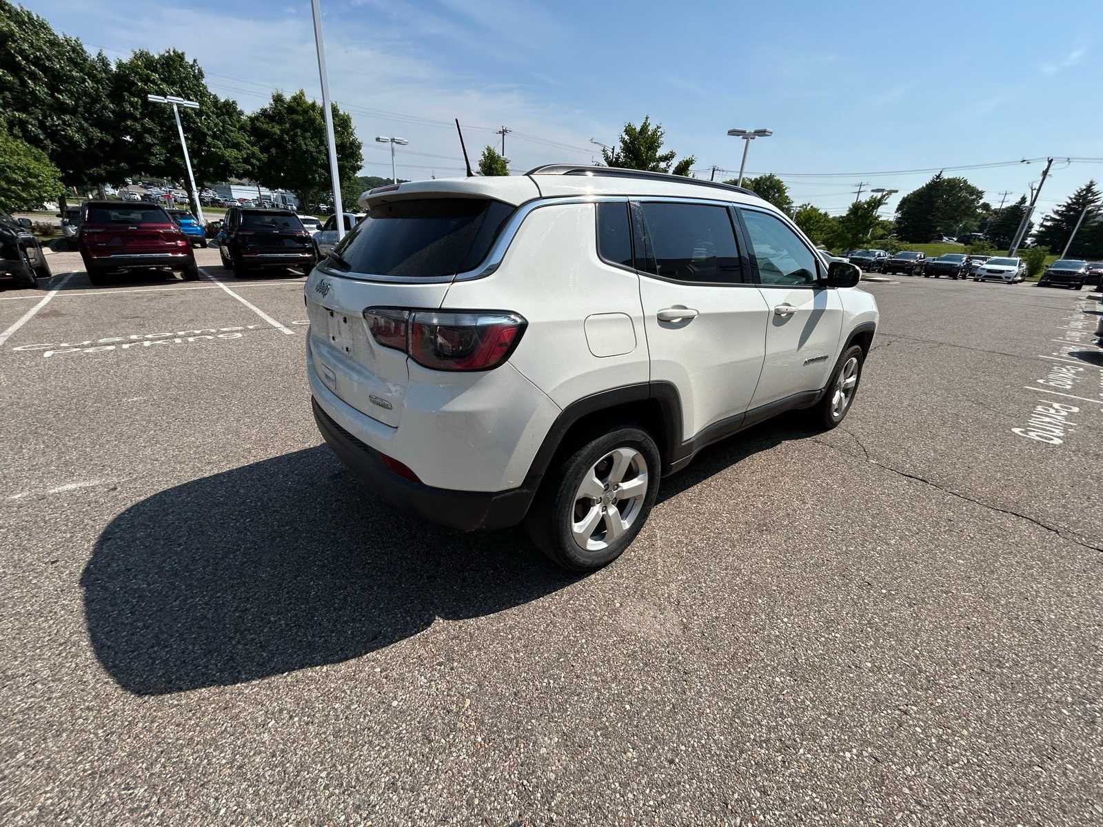 2018 Jeep Compass Latitude 14