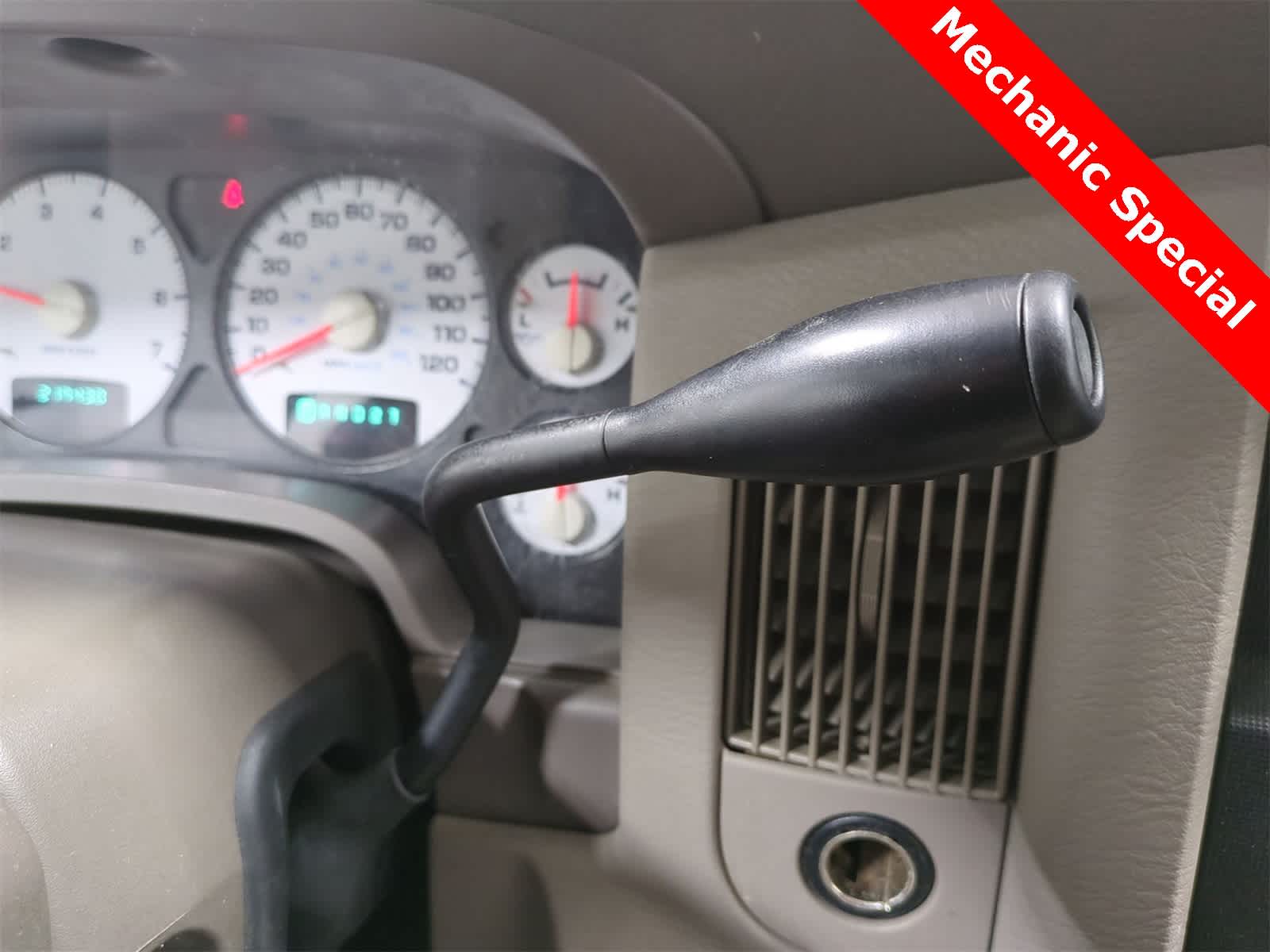 Thumbnail: 2004 Dodge Ram 1500 - 30