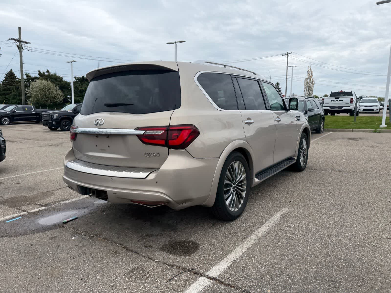 Thumbnail: 2019 INFINITI QX80 - 20