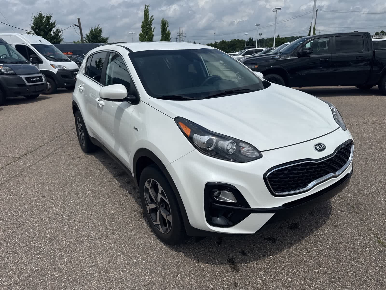 Thumbnail: 2021 Kia Sportage - 8