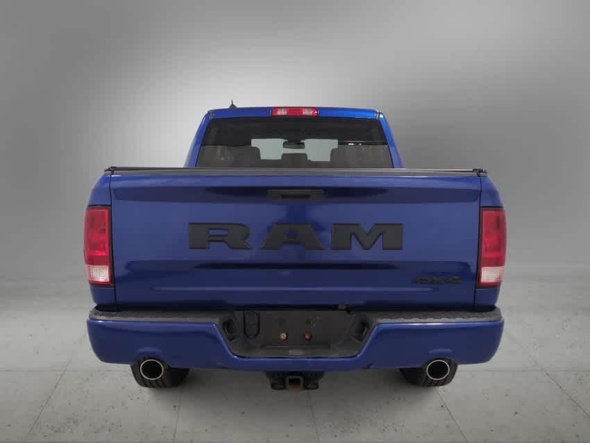 2019 RAM 1500 Classic Express 7