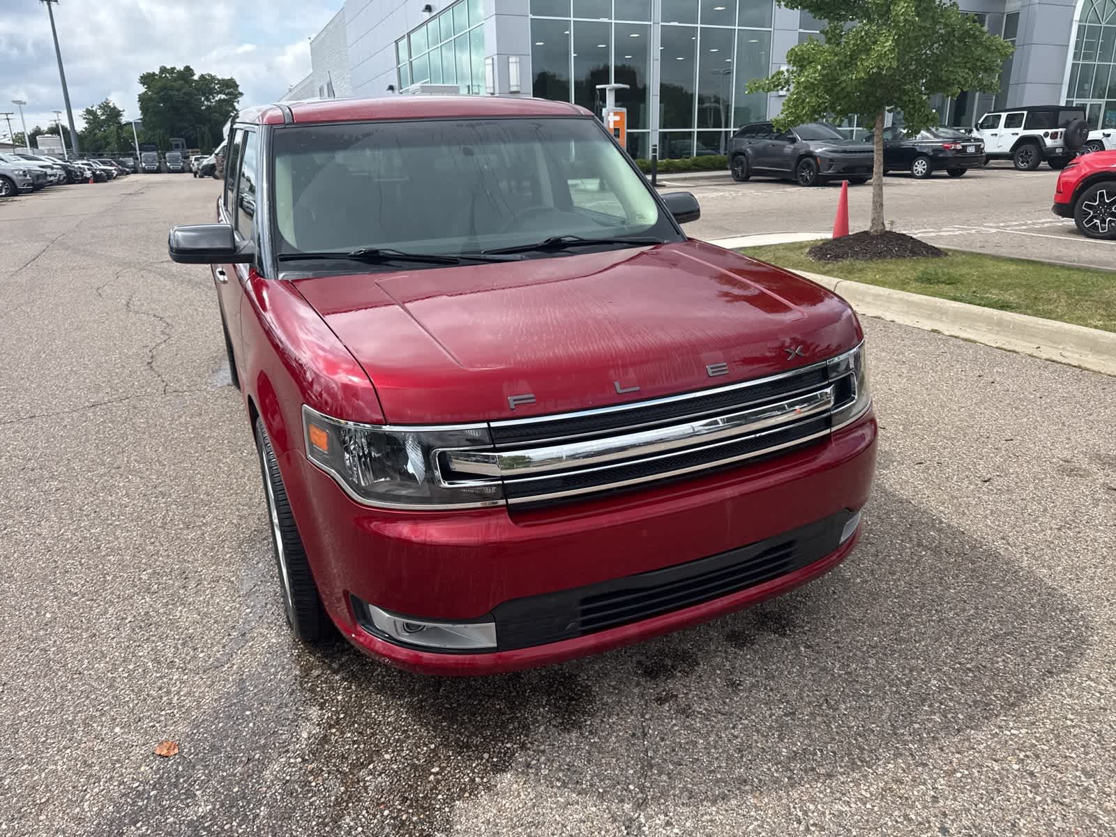 Thumbnail: 2019 Ford Flex - 6