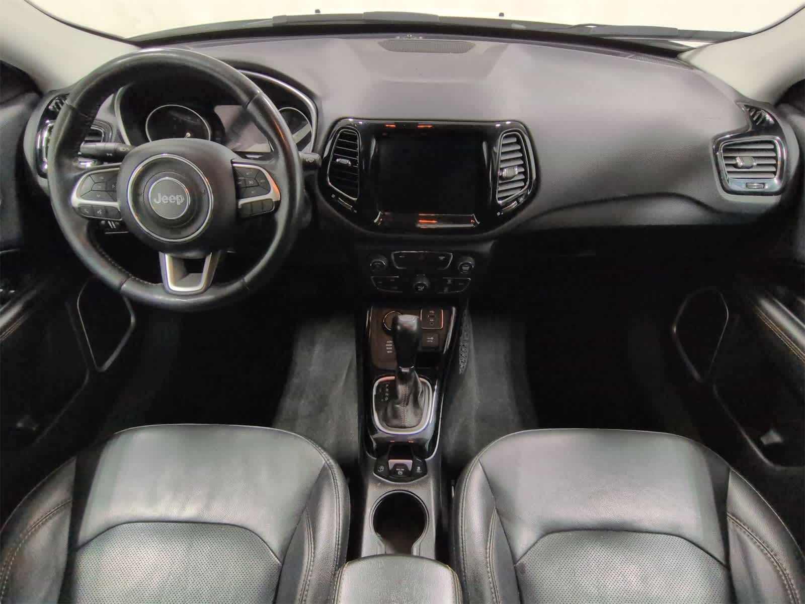 Thumbnail: 2018 Jeep Compass - 16