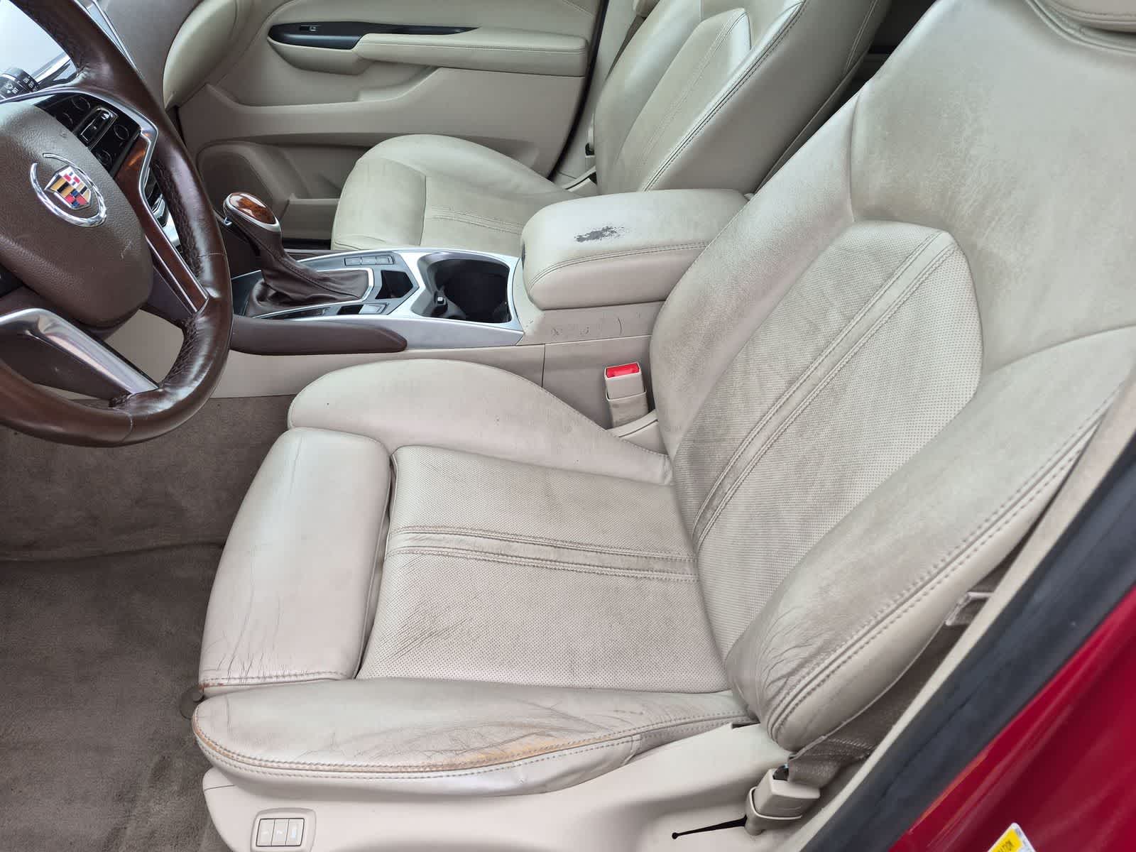 Thumbnail: 2015 Cadillac SRX - 16