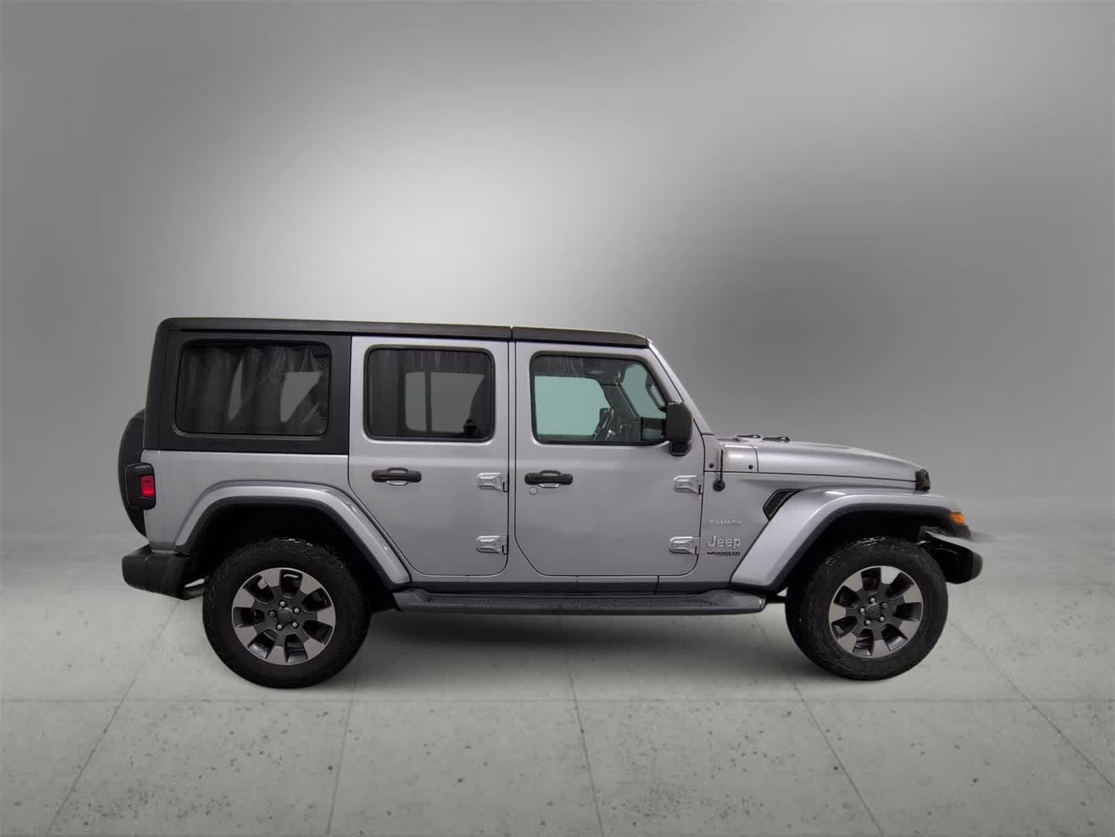 Thumbnail: 2019 Jeep Wrangler - 9