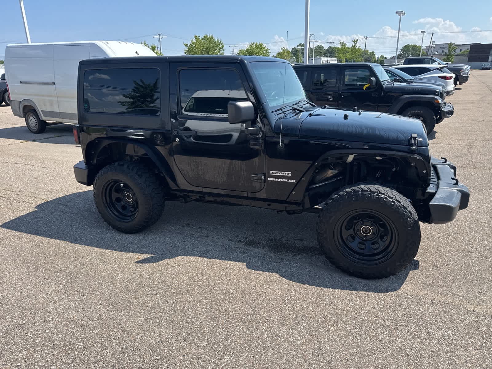 Thumbnail: 2014 Jeep Wrangler - 10