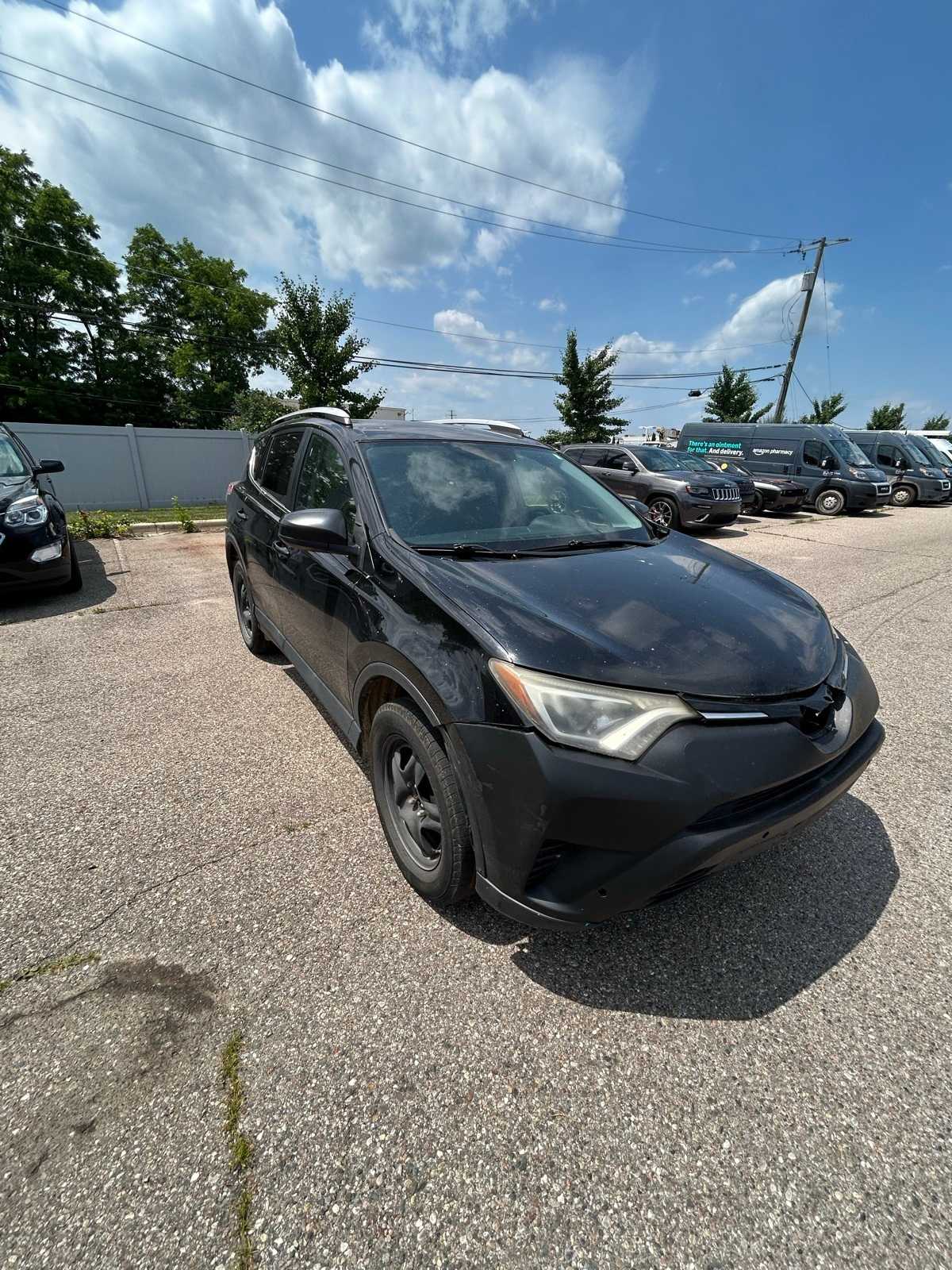 Thumbnail: 2016 Toyota RAV4 - 8